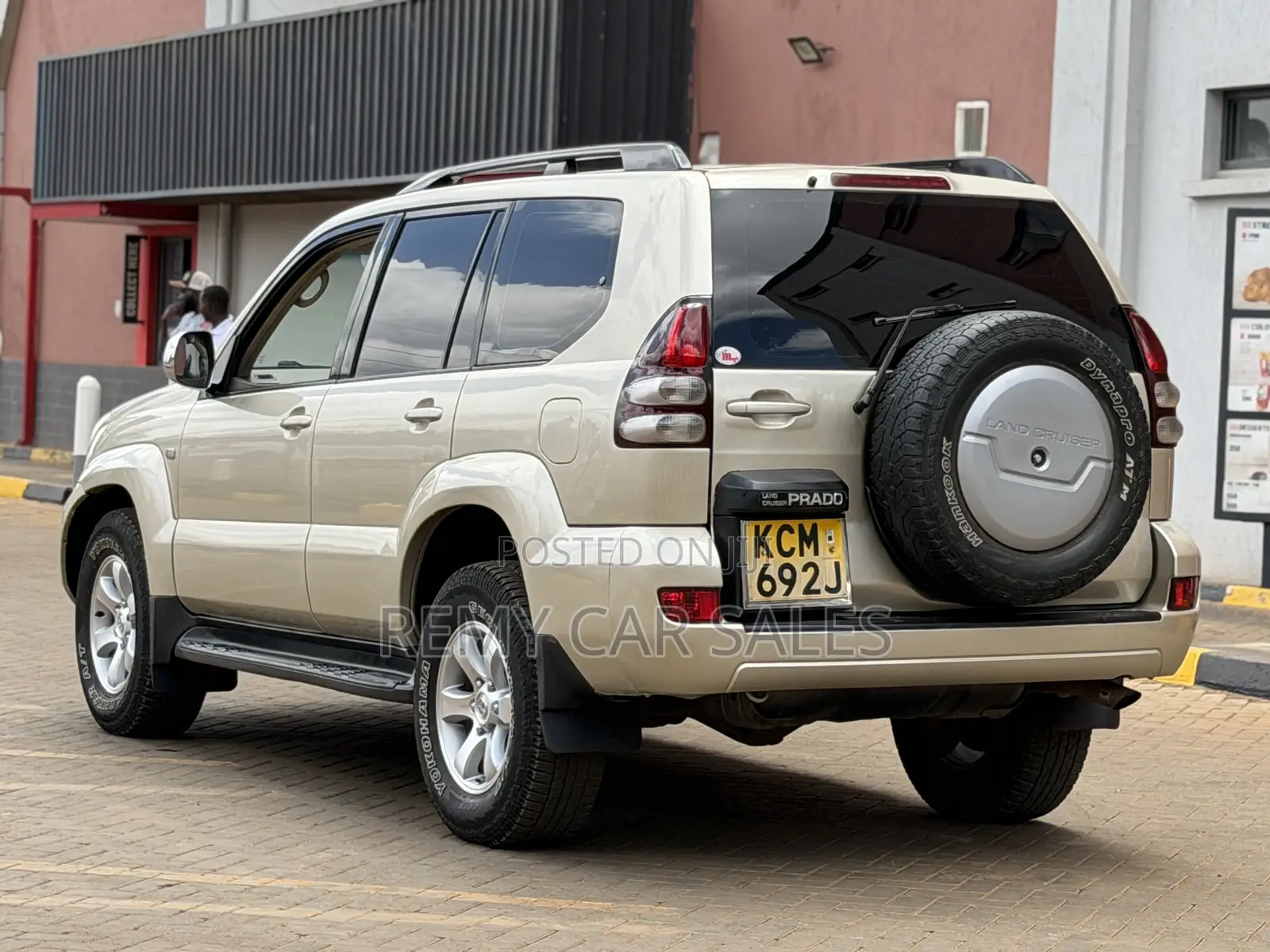 Toyota Land Cruiser Prado 2010 Beige