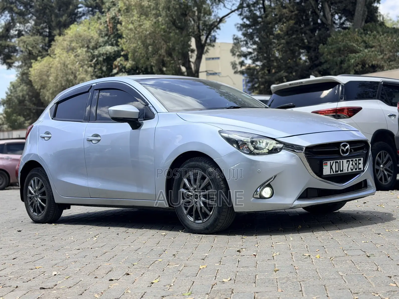 Mazda Demio 2019 Silver