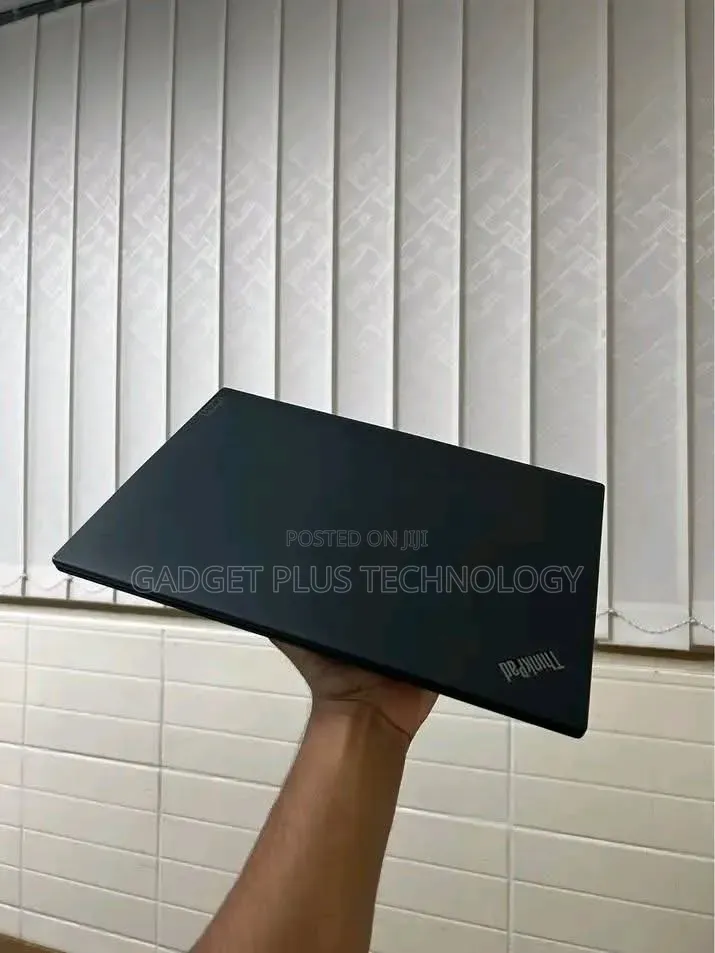 Laptop Lenovo ThinkPad T14s Gen 1 8GB AMD Ryzen 5 SSD 256GB