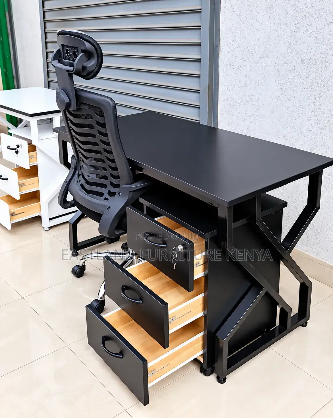 Modern Executive Office Desk With 3-Drawer Storage & Ergonomic Chair