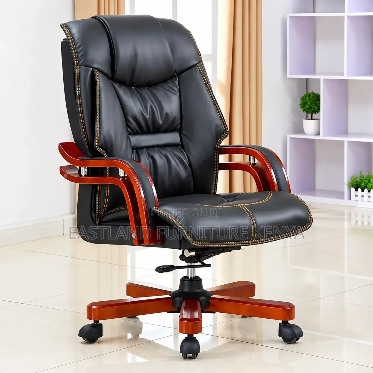 Luxury Executive Leather Office Chair – High-Back Reclining Chair
