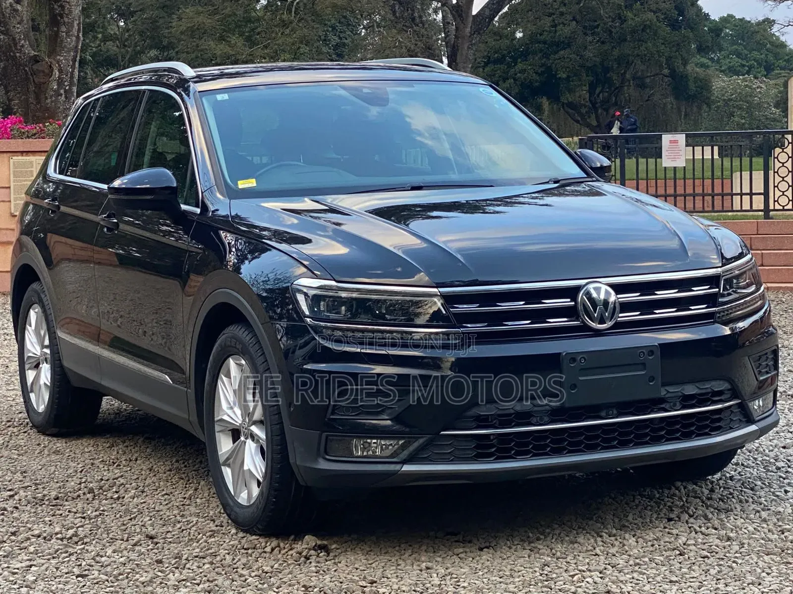 Volkswagen Tiguan 2019 Matt Black