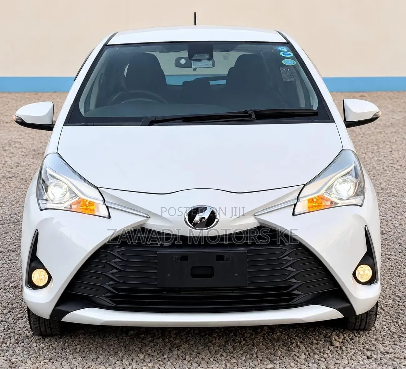 Toyota Vitz 1.0 FWD 5dr 2019 Pearl