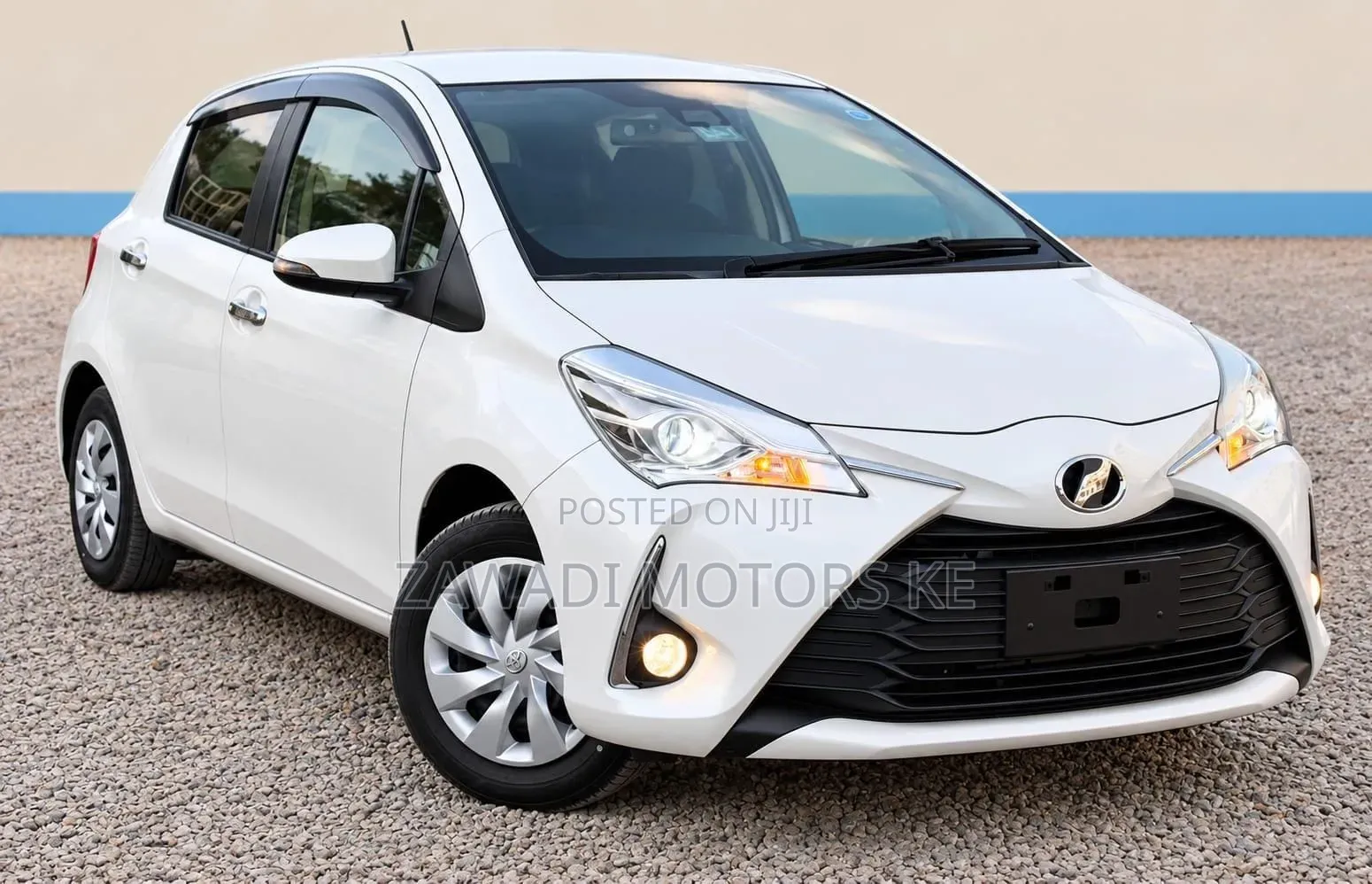 Toyota Vitz 1.0 FWD 5dr 2019 Pearl