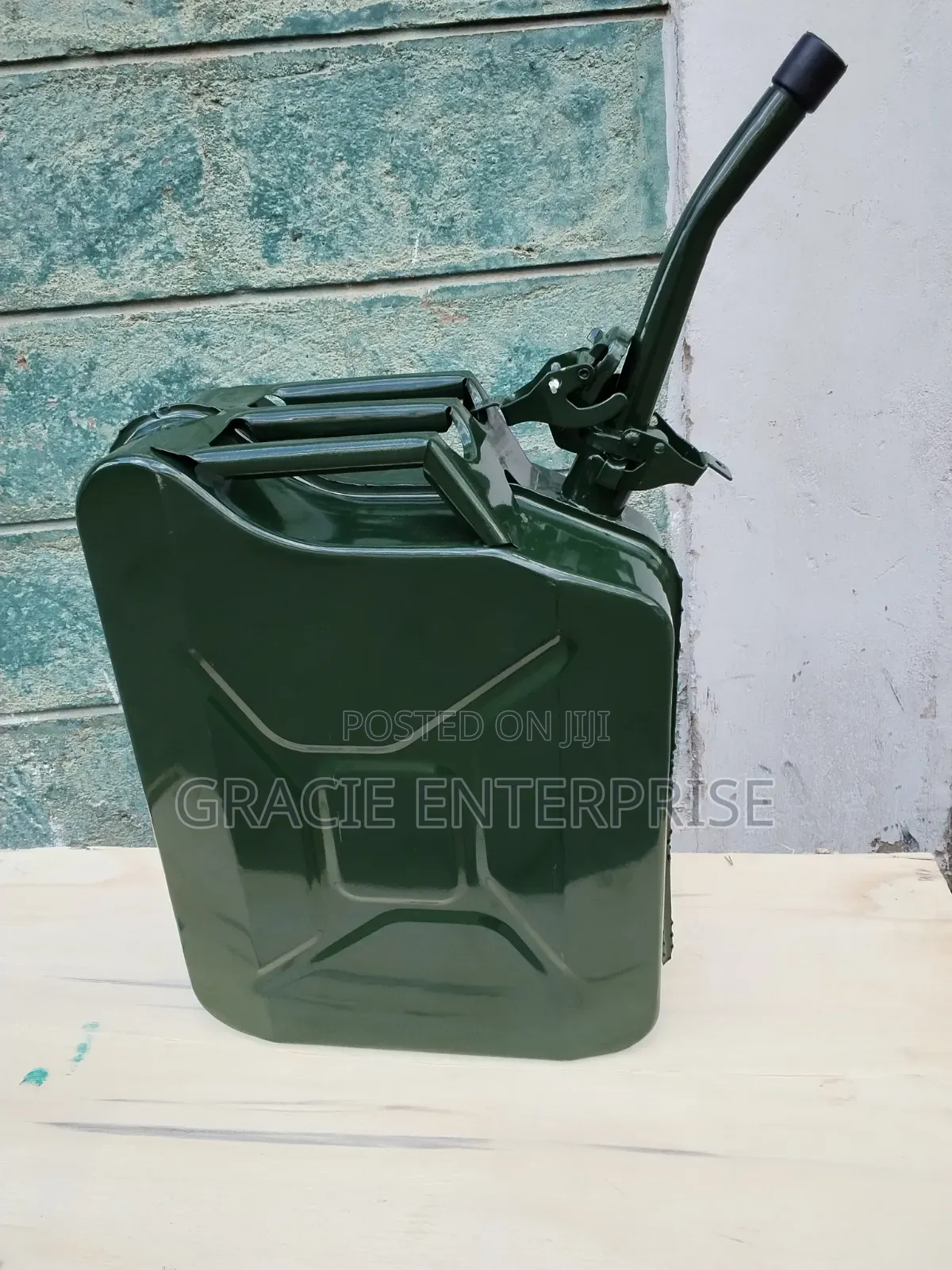 Metal Jerrican, Jerrycan 20L With Spout