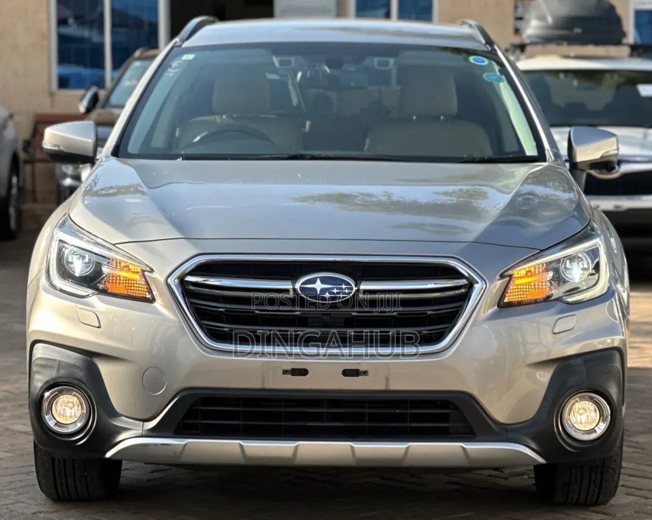 Subaru Outback 2.5i AWD 2019 Gold