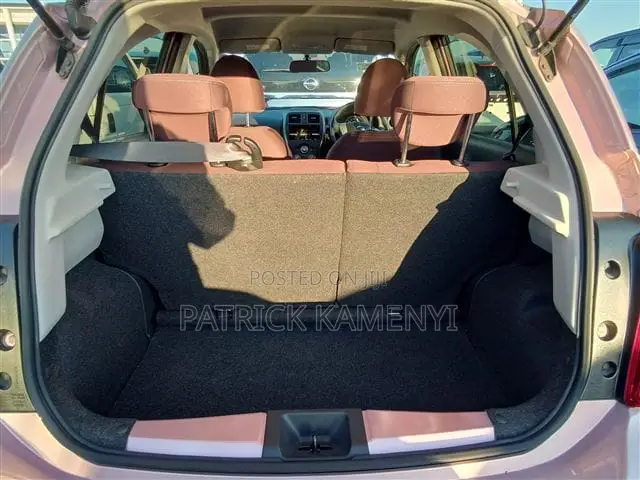 Nissan March 1.2 FWD 2019 Pink