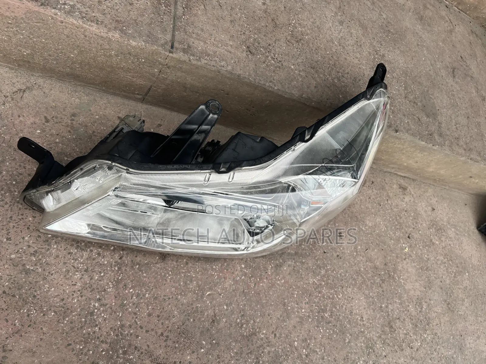 Subaru Forester SJ Headlight (Non Zenon)