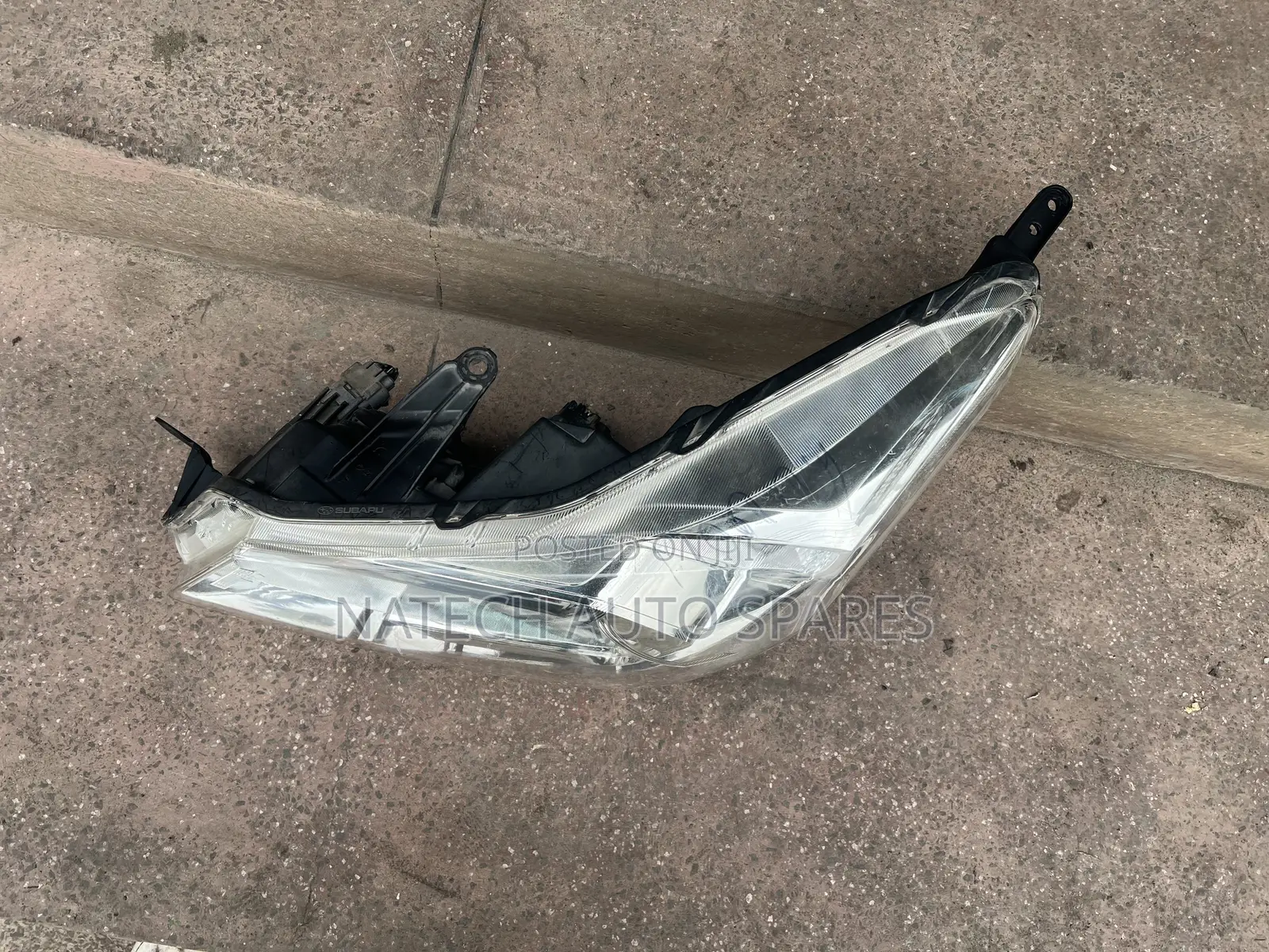 Subaru Forester SJ Headlight (Non Zenon)