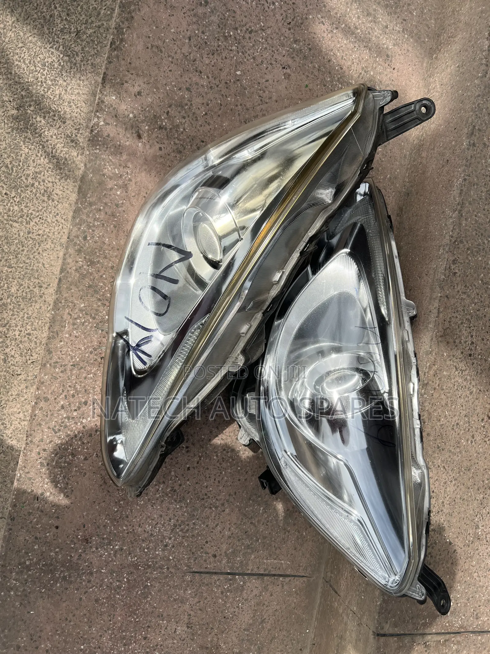 Toyota Aqua 2016 Headlight Zenon