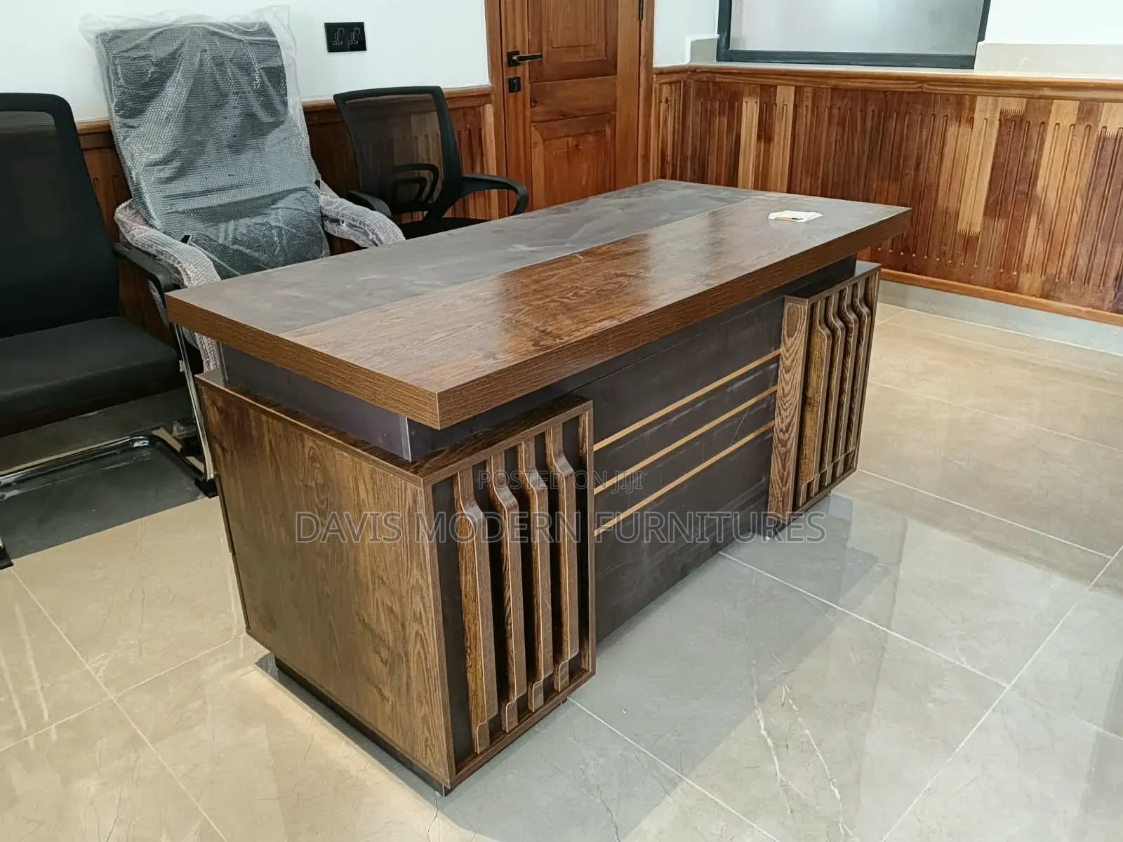 L L-Shaped Office Desk
