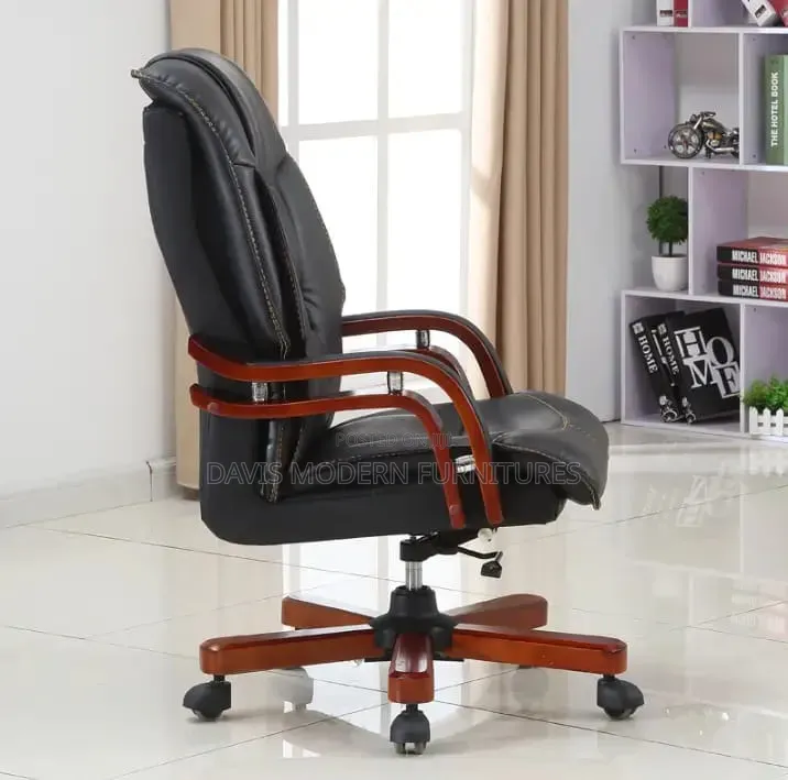 Manager Seat