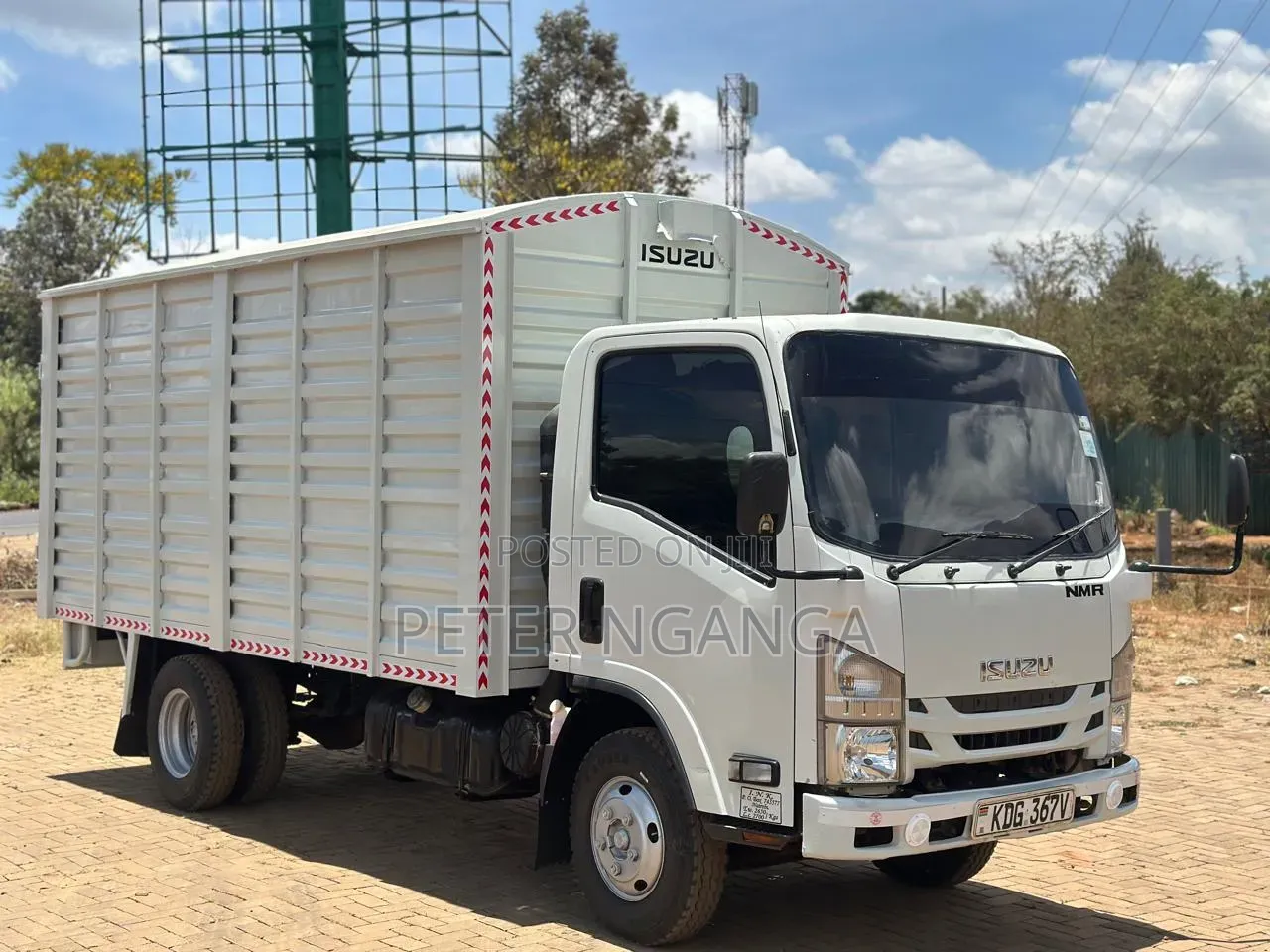 Isuzu NMR 2021 White
