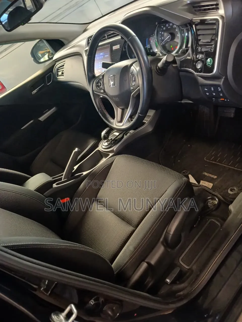Honda Grace 1.5 Hybrid FWD 2020 Black