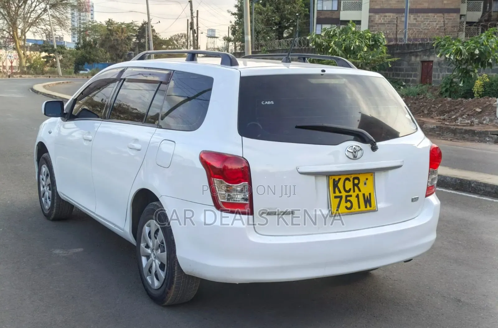 Toyota Corolla Fielder 1.5 Petrol FWD 2012 White