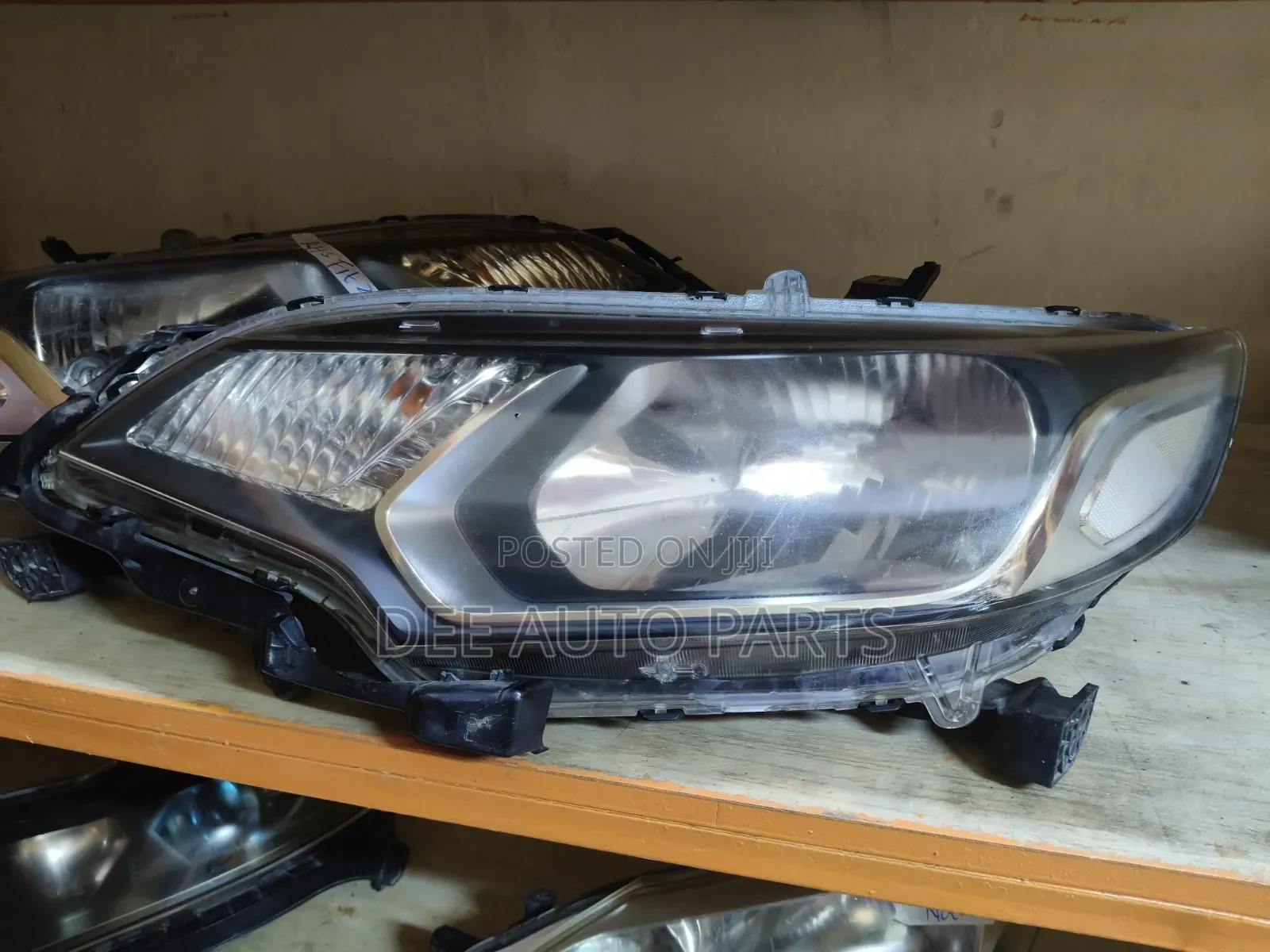 Honda Fit 2015 Headlight