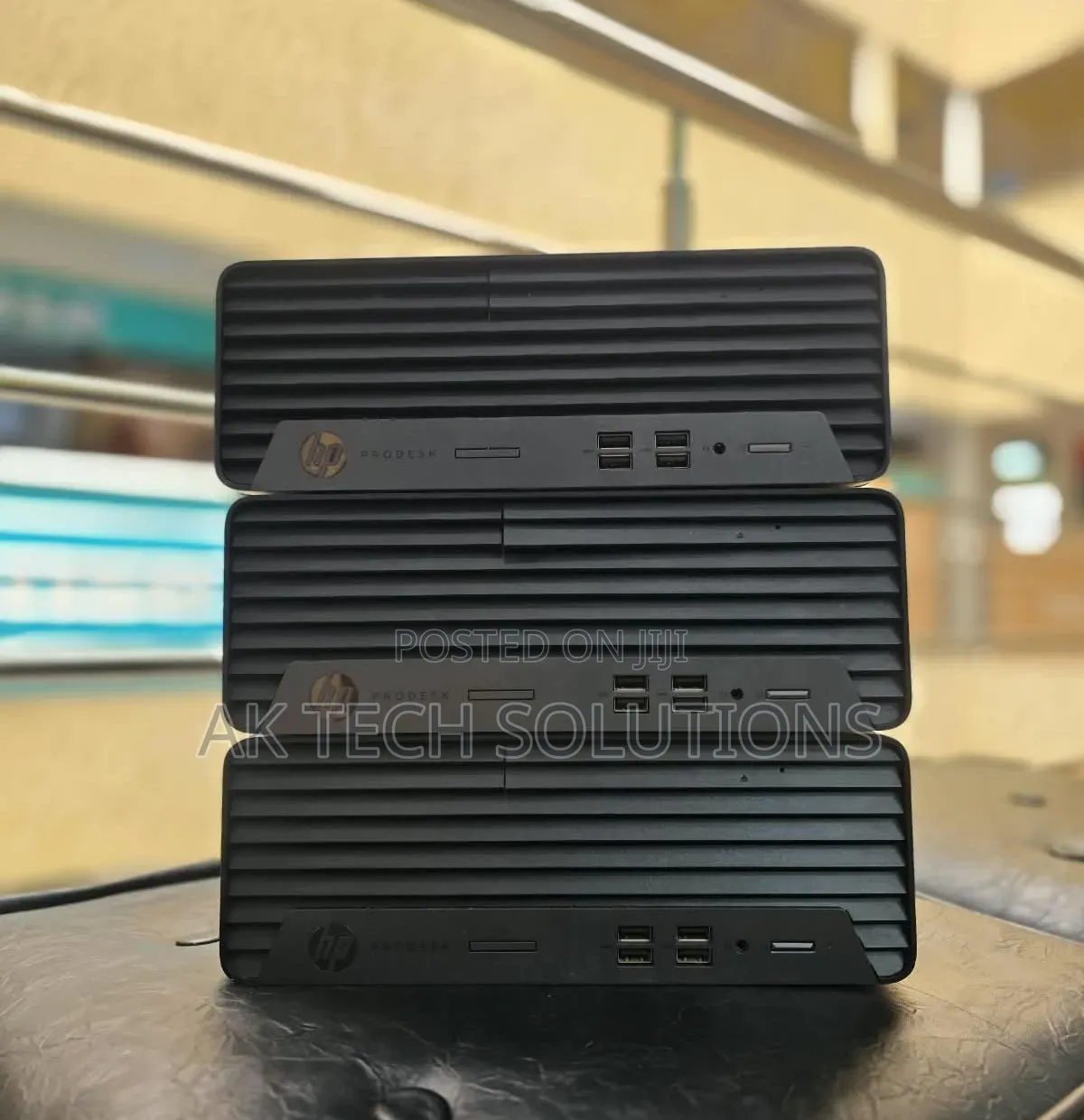 Desktop Computer HP 8GB AMD Ryzen 5 SSD 256GB