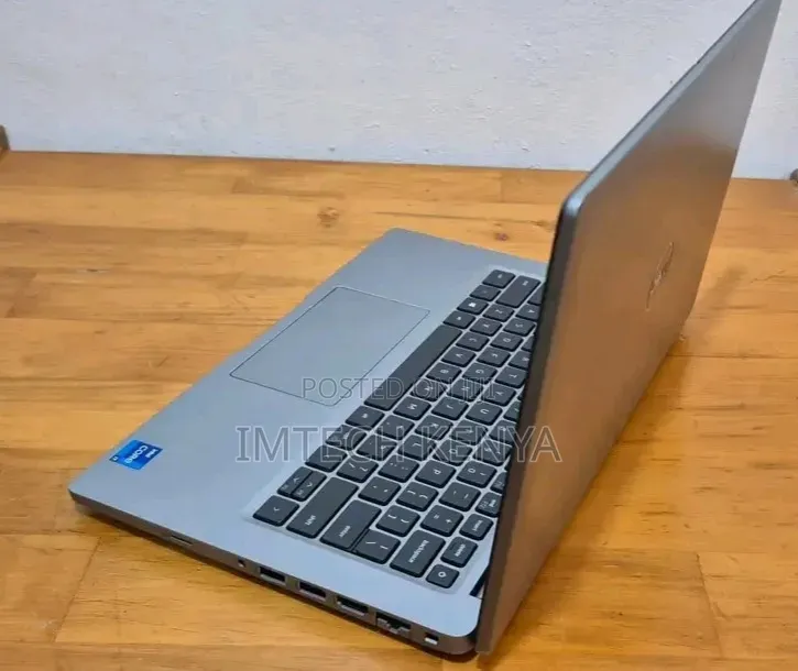 Laptop Dell Latitude 5420 8GB Intel Core i7 SSD 256GB