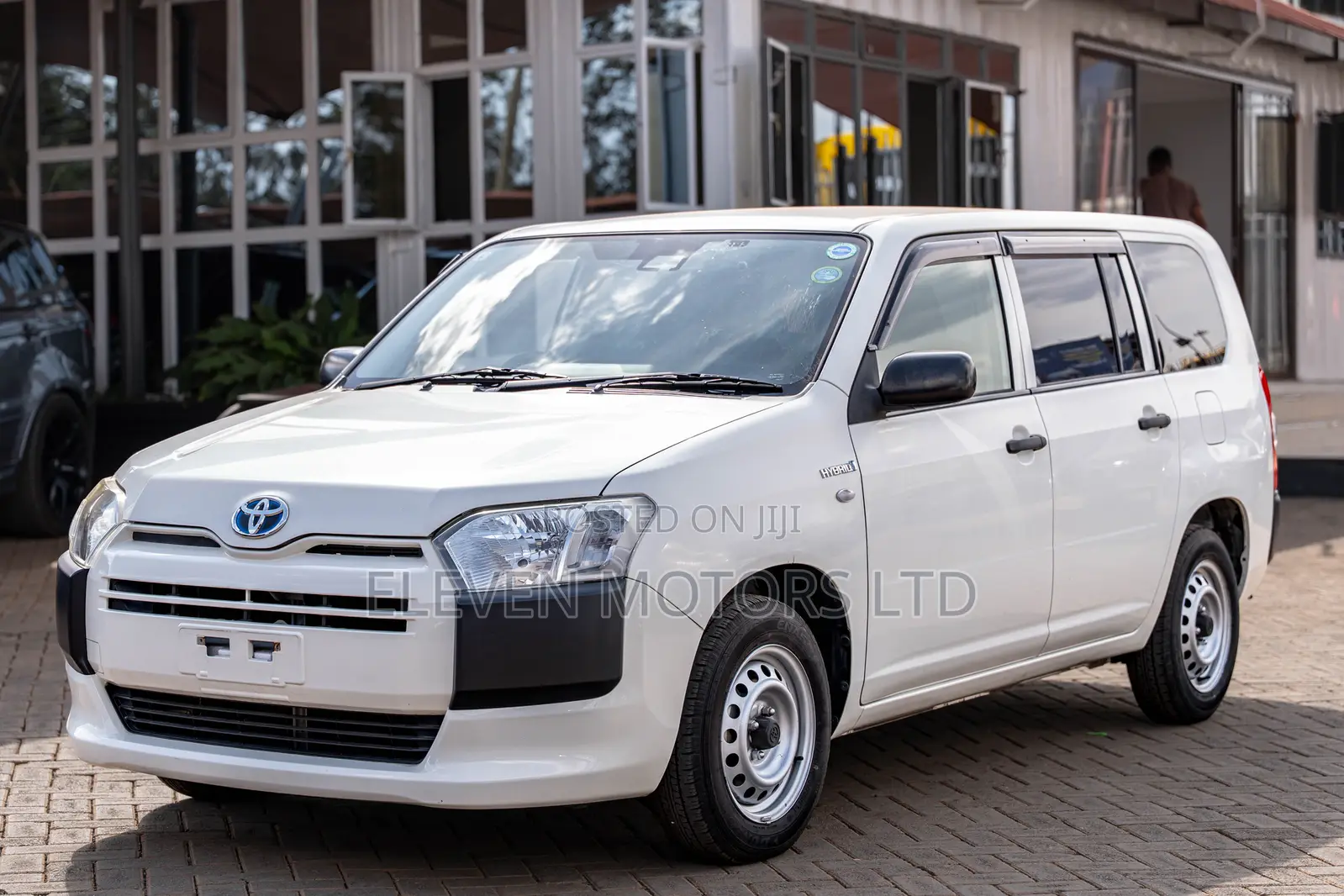 Toyota Probox 1.5 Hybrid DX 2020 White