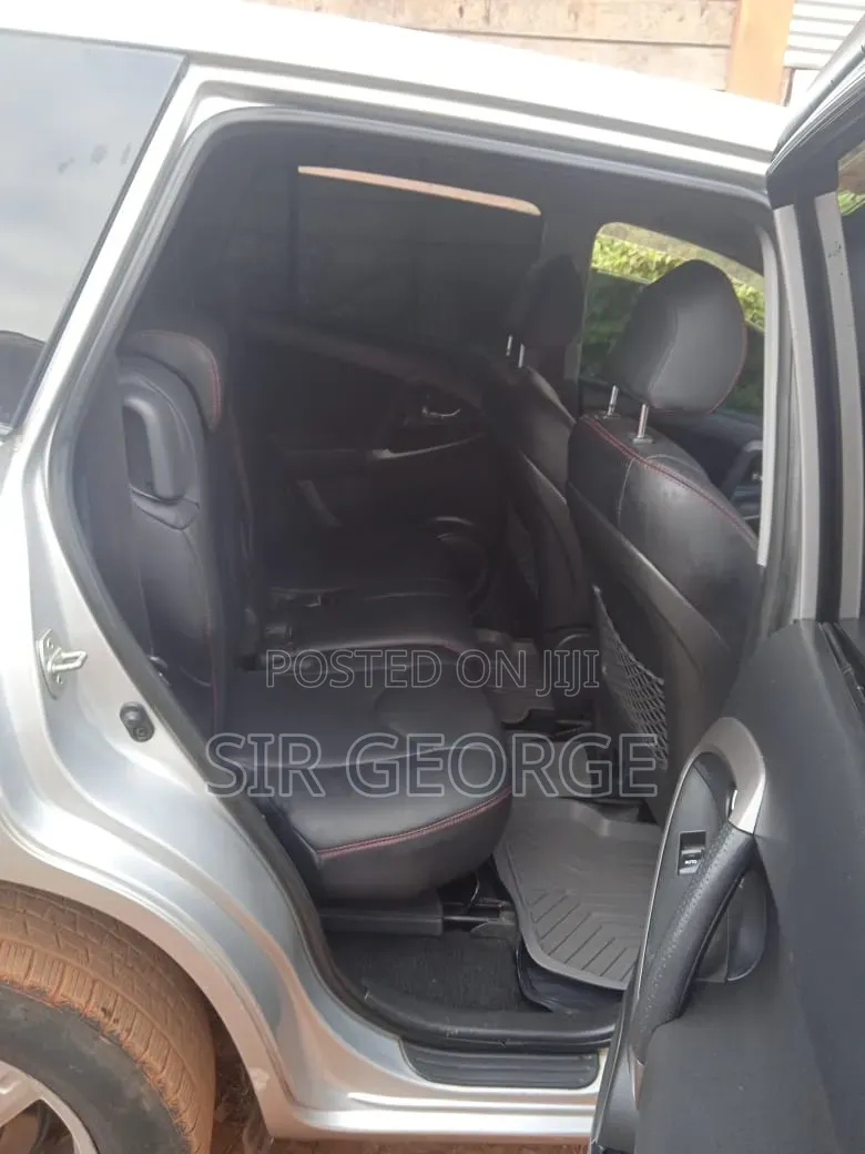 Toyota RAV4 2007 Silver