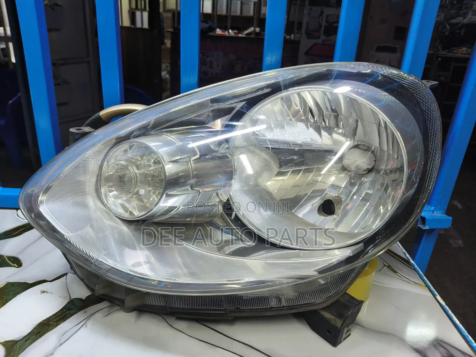 Nissan March 2015 Headlight
