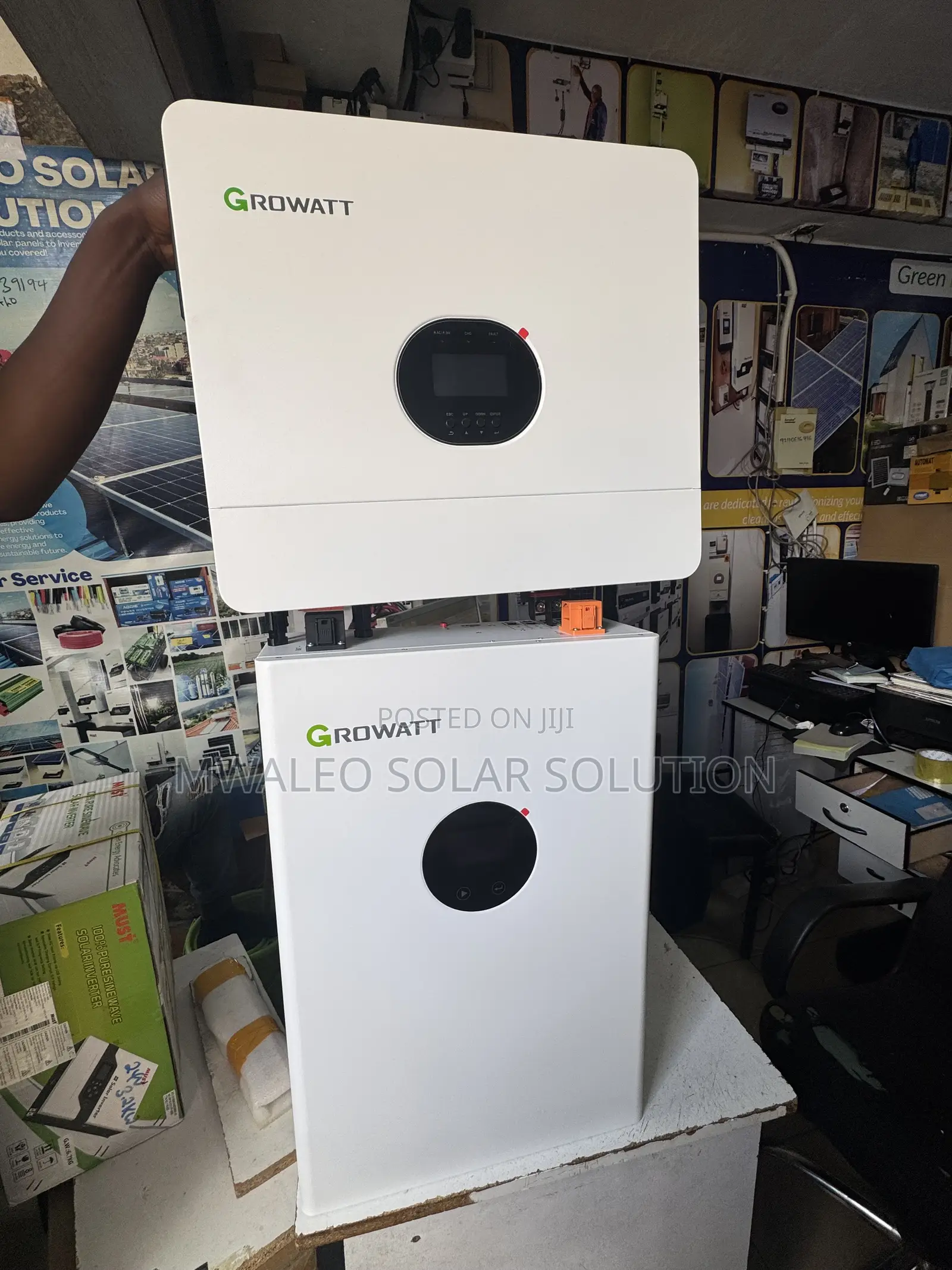 Growatt 6000W 48VDC & LiFePO4 Battery 51.2V 100Ah 5.12KWh