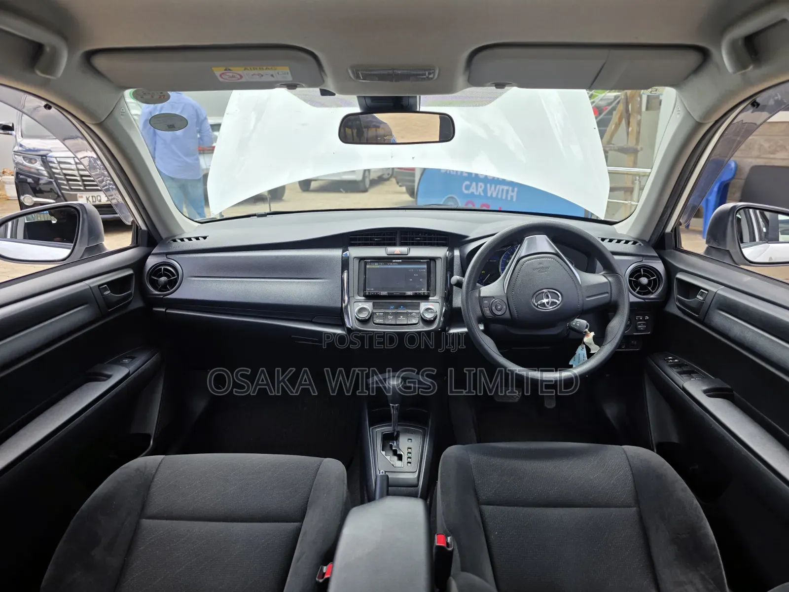 Toyota Axio 1.5 Hybrid 2WD 2019 White