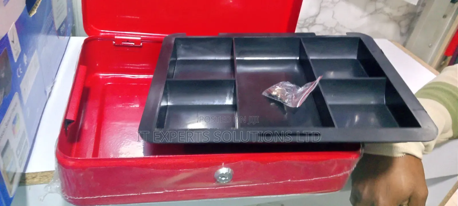 Cash Box ,Cash Box