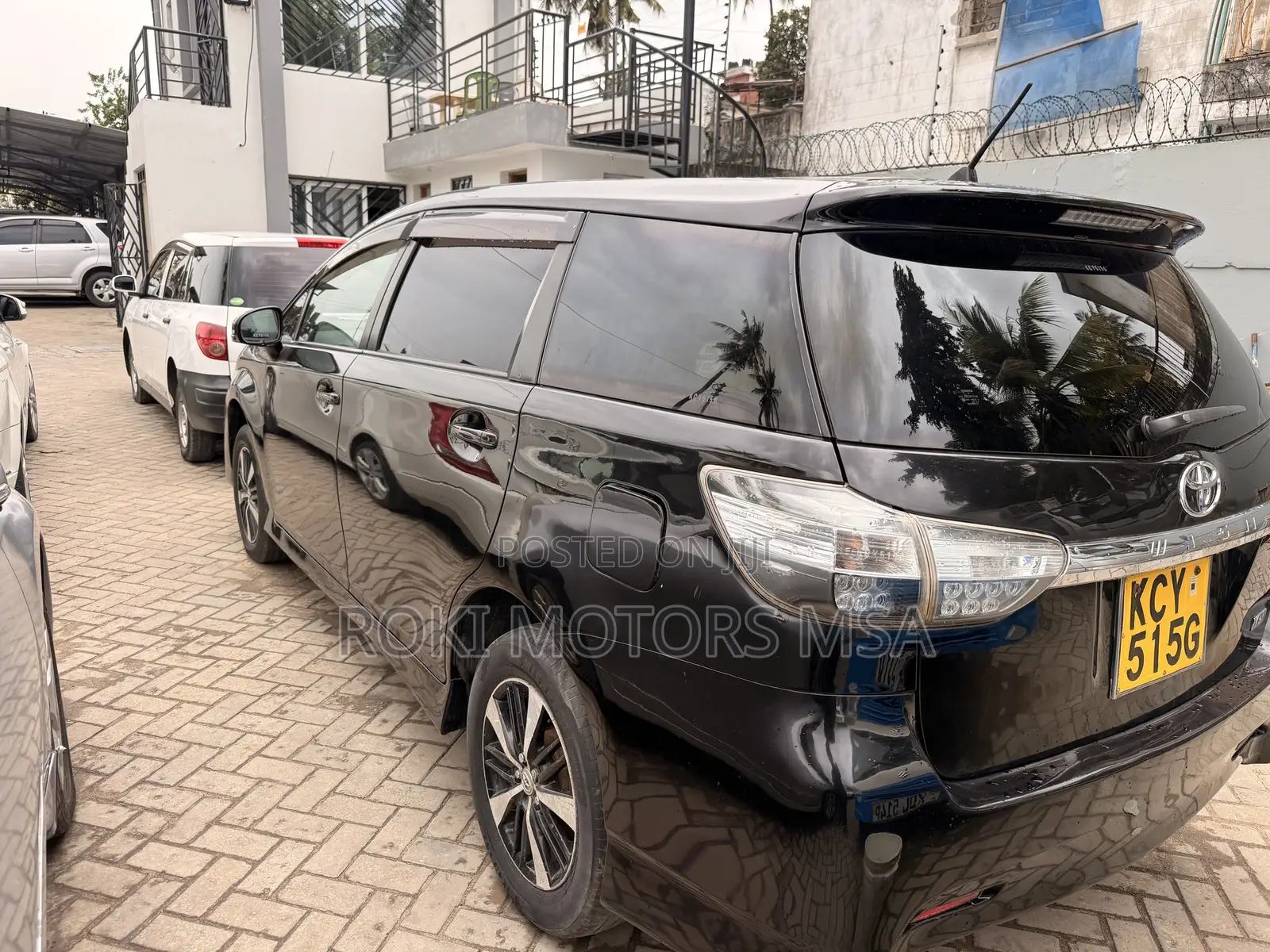 Toyota Wish 2013 Black