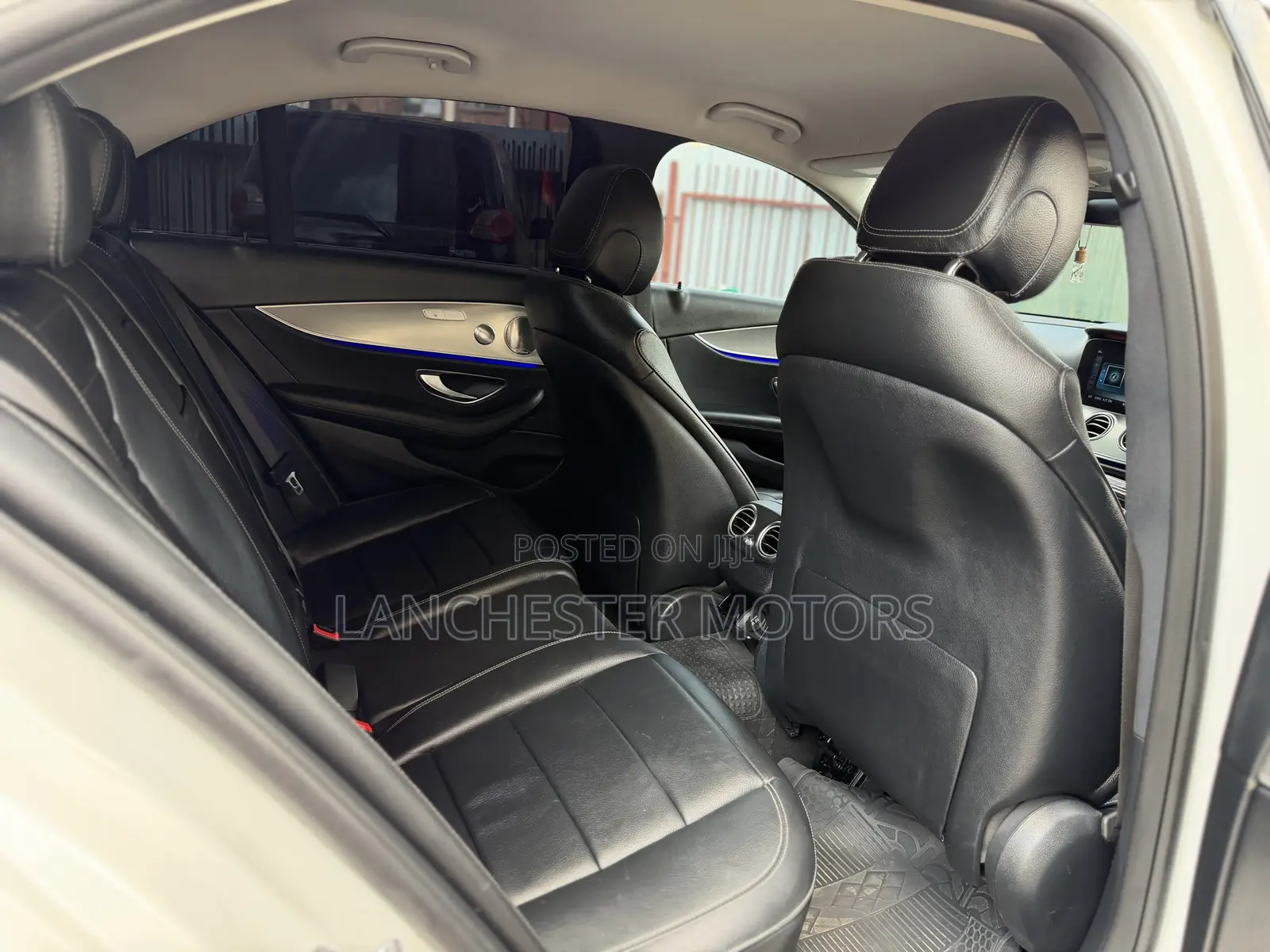 Mercedes-Benz E220 2018 White