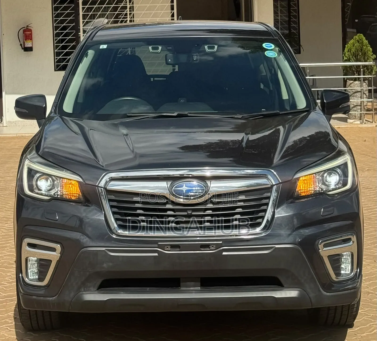 Subaru Forester 2019 Gray
