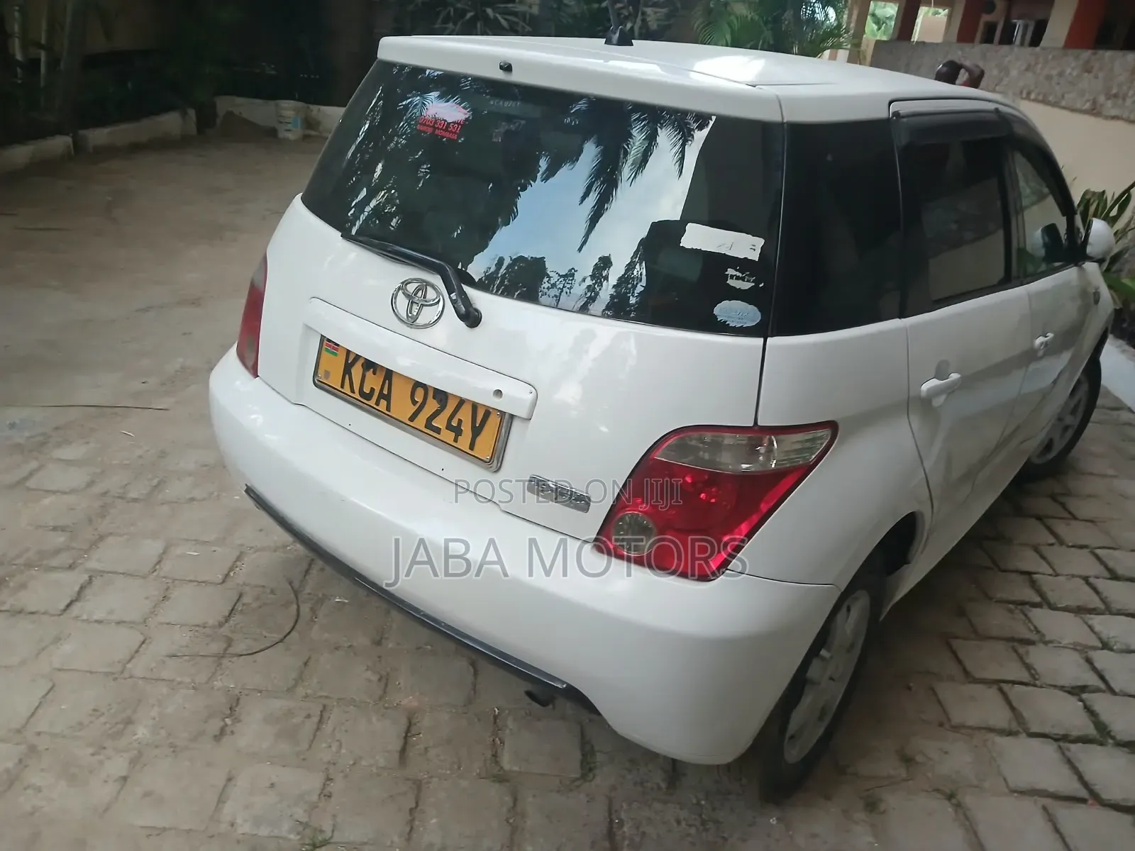 Toyota IST 2007 White