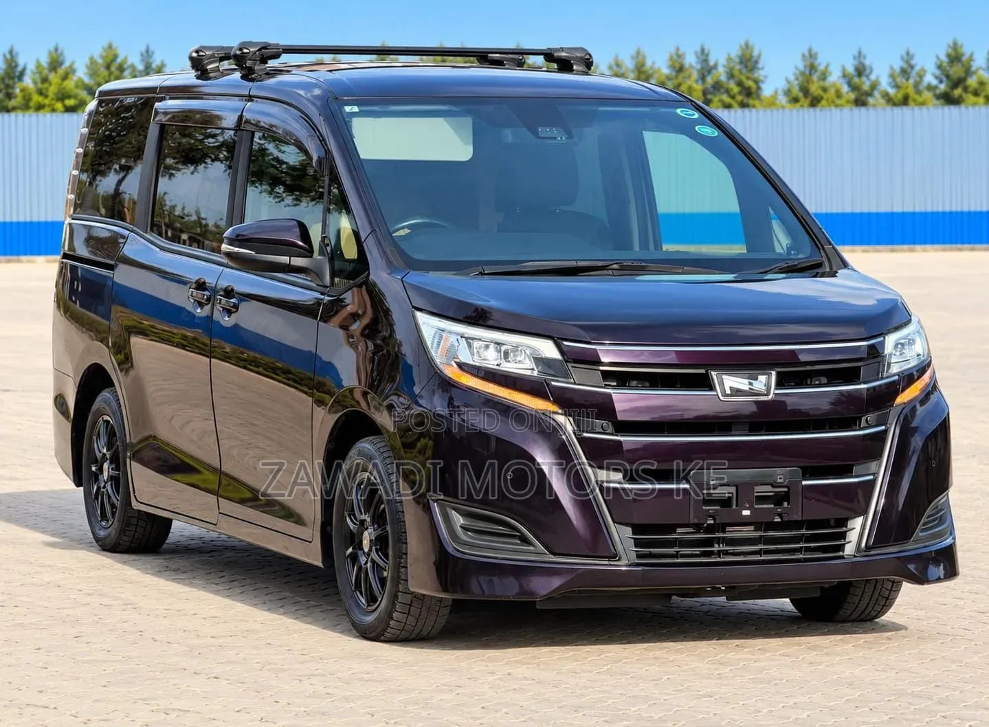 Toyota Noah 2019 Purple