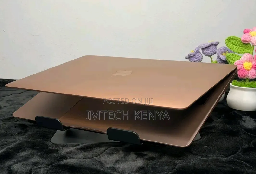 Laptop Apple MacBook Air 2018 8GB Intel Core i5 SSD 256GB