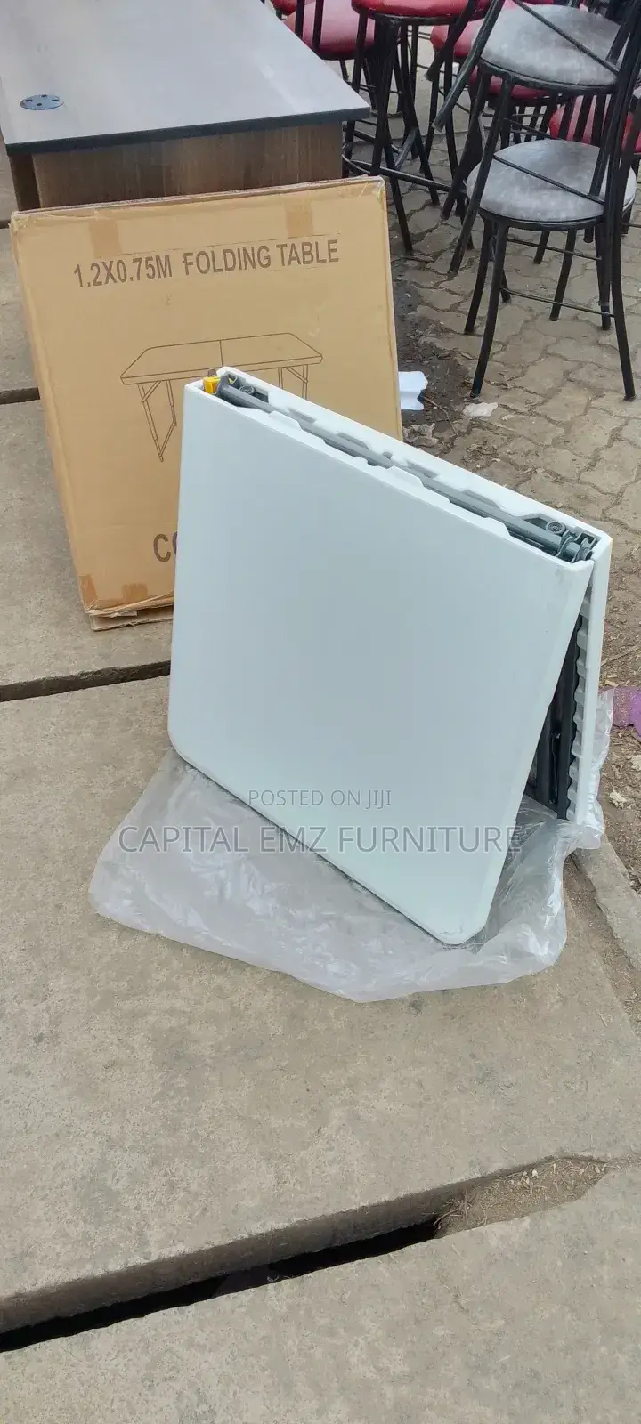 Foldable Table
