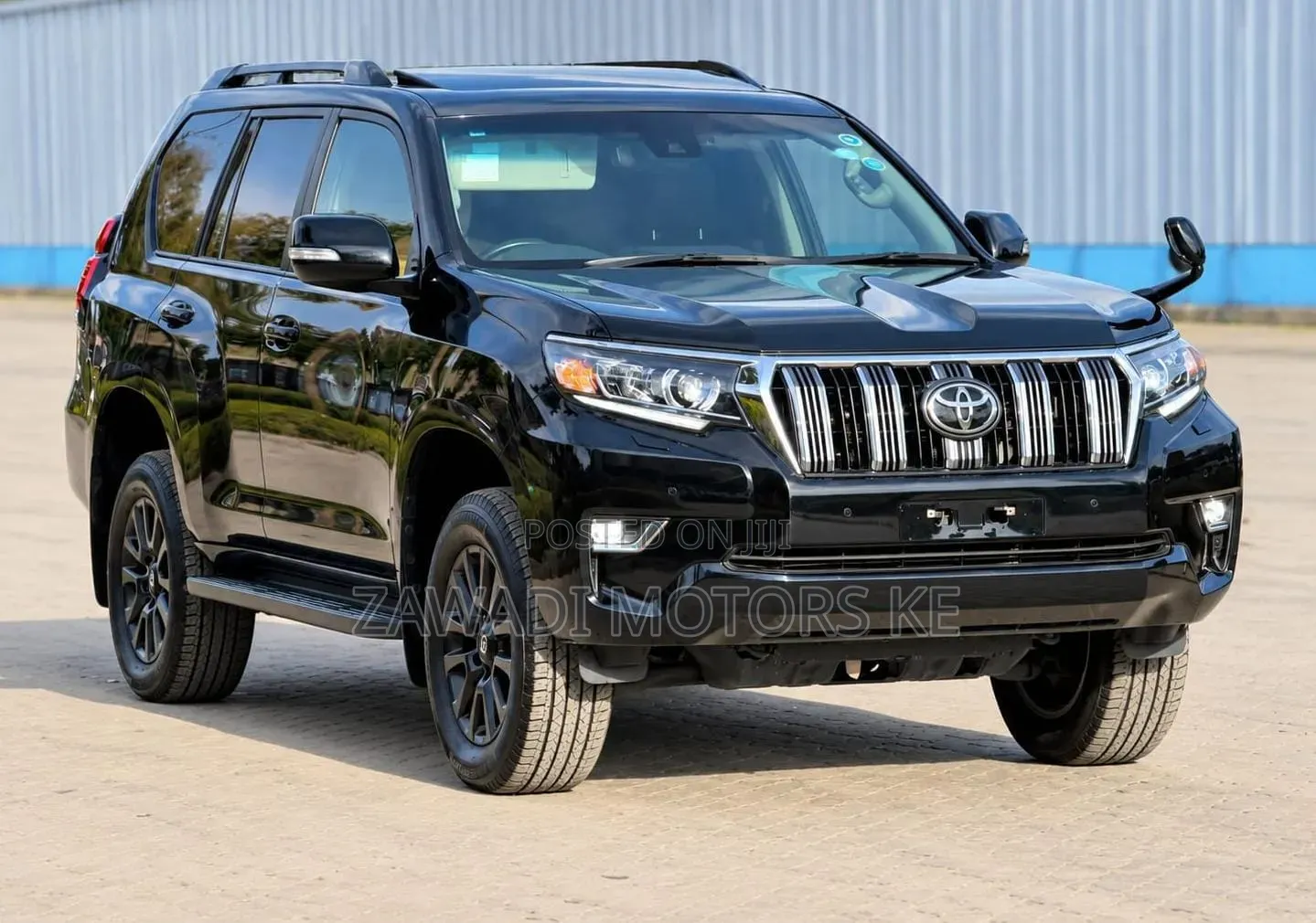 Toyota Land Cruiser Prado 2.7 2022 Matt Black