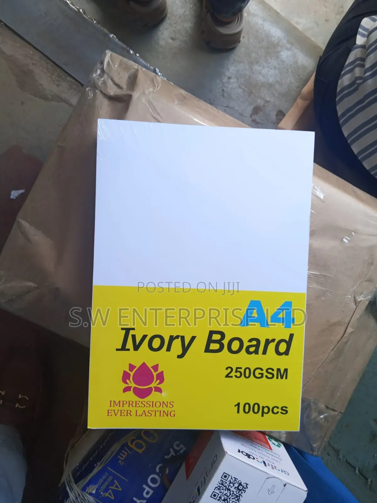 250 GSM-Ivory Paper 250gsm