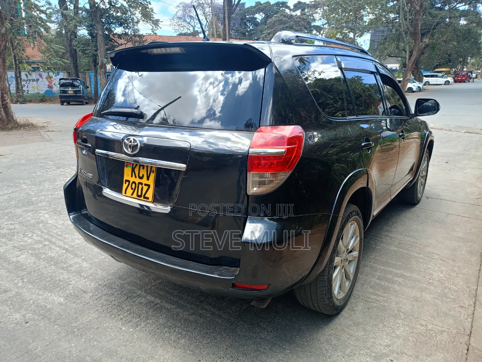 Toyota Vanguard 2013 Matt Black