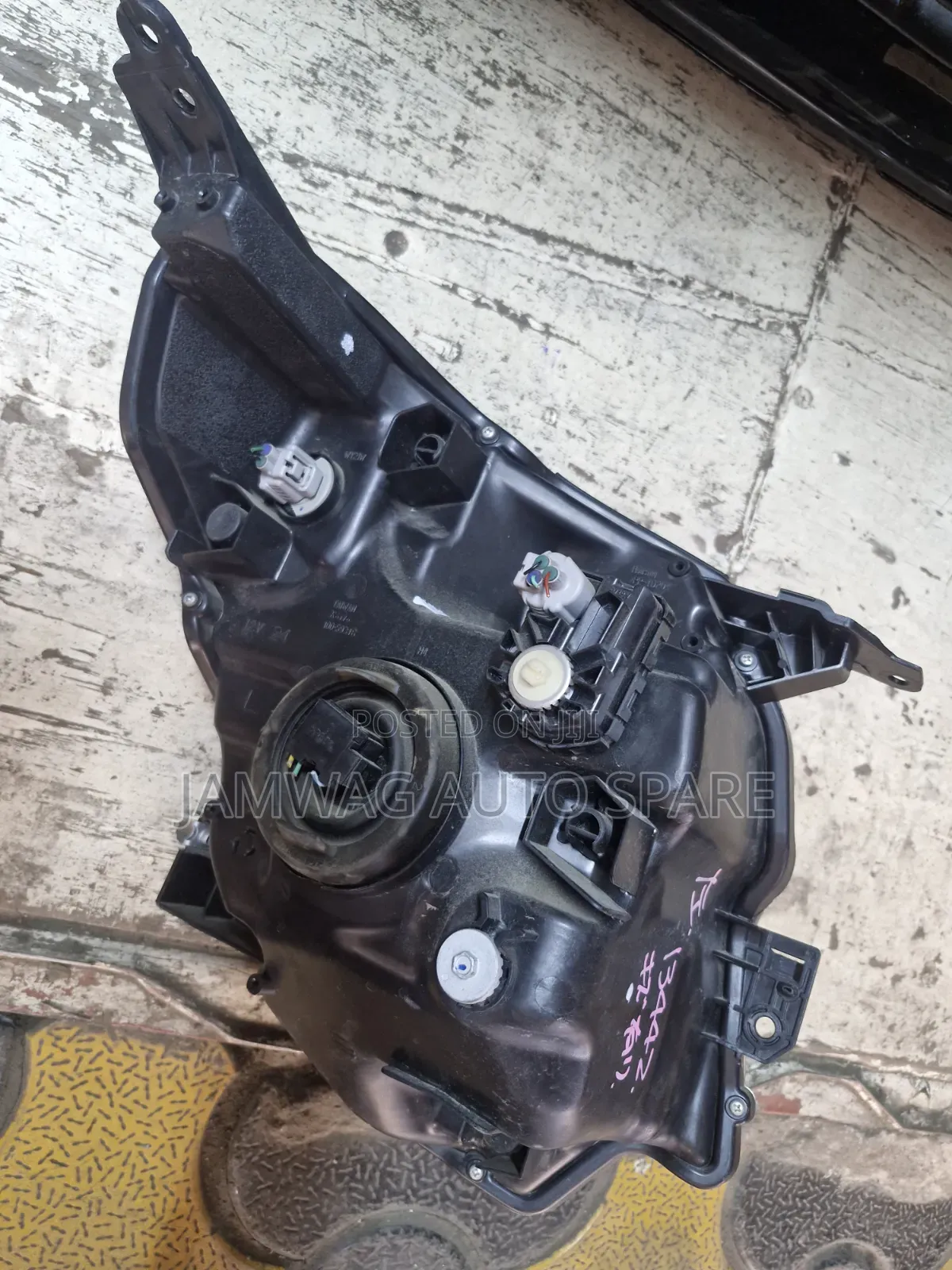 Suzuki WagonR Headlights