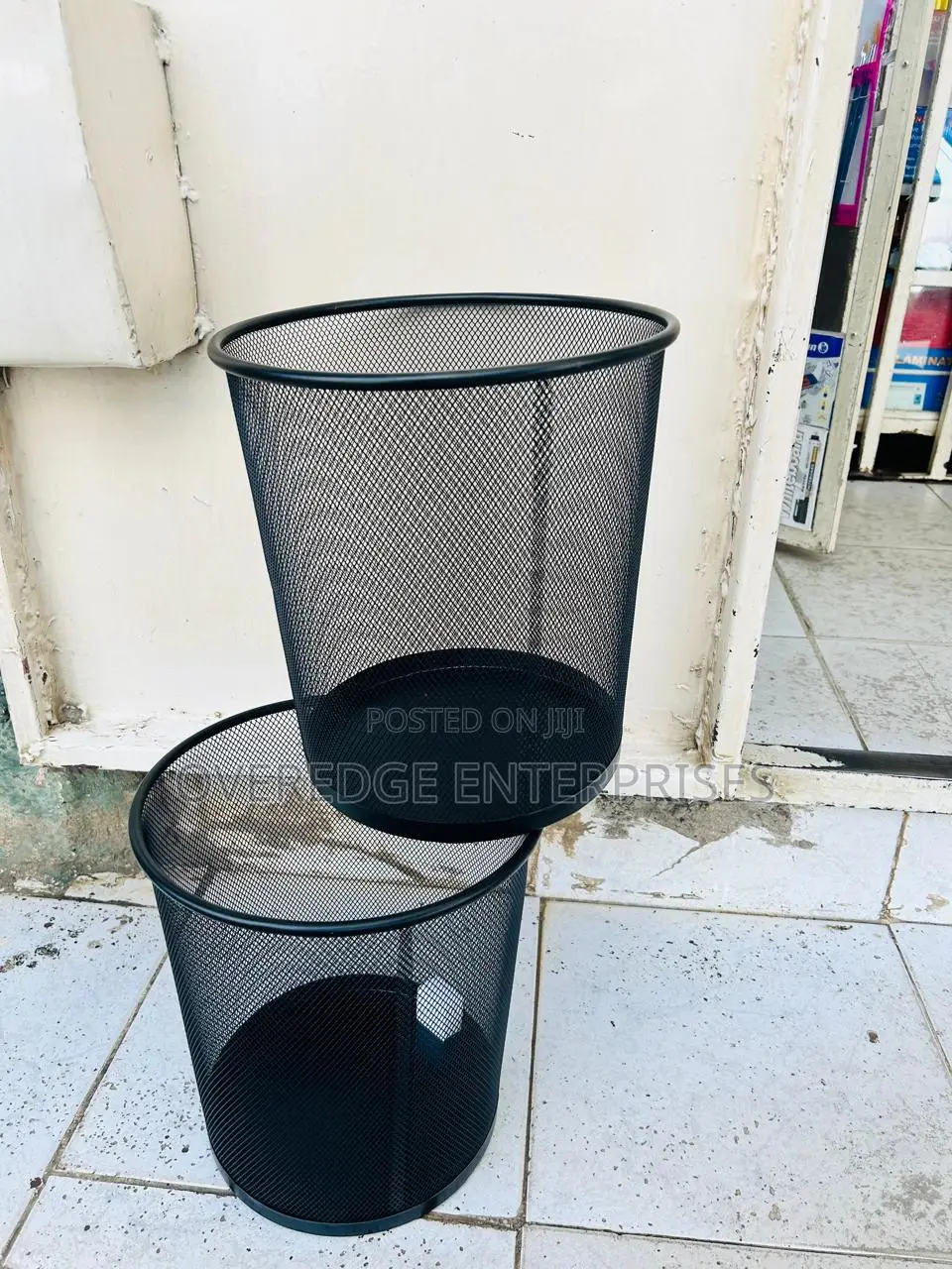 Large Mesh Dust Bins