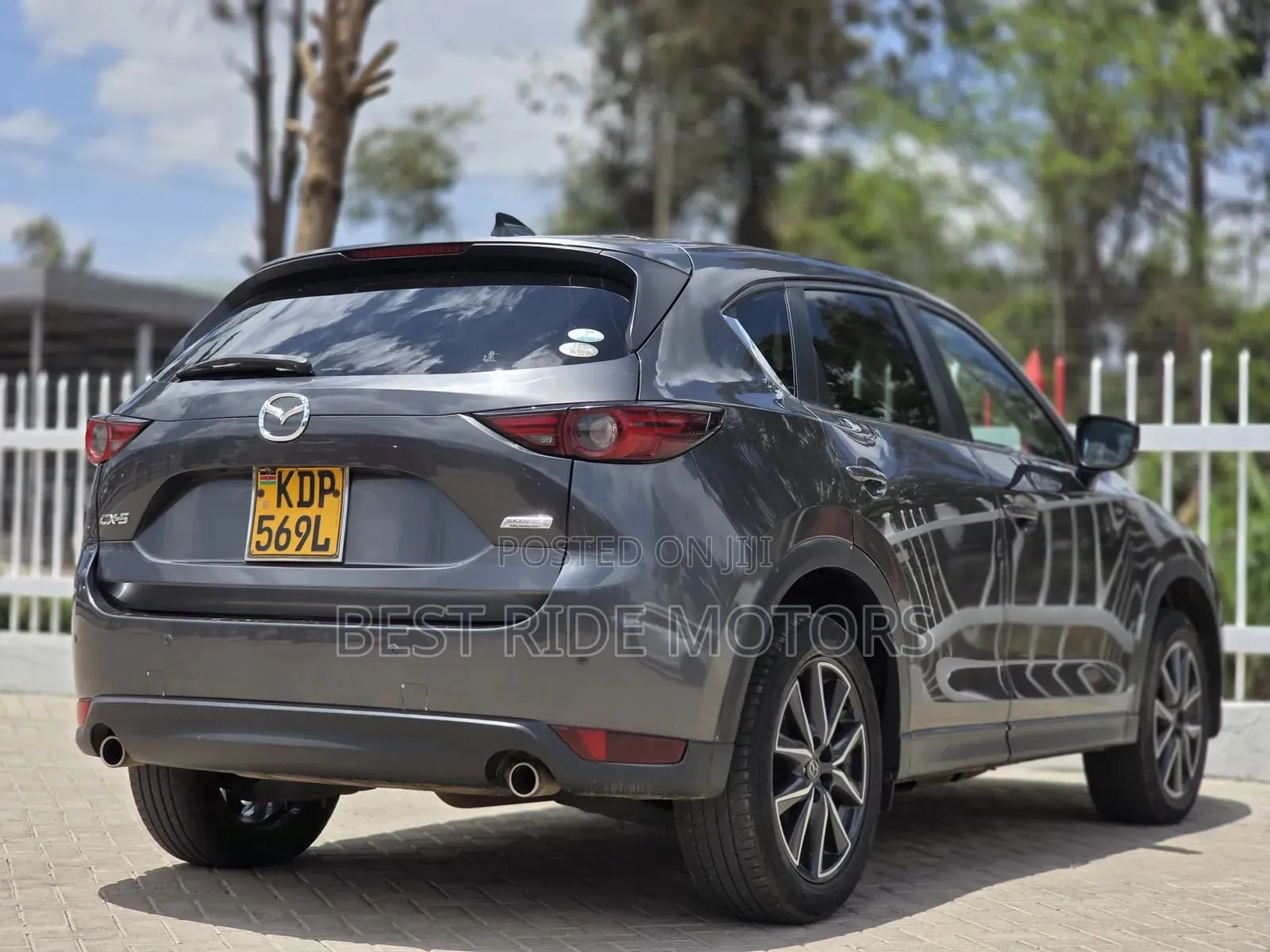 Mazda CX-5 2017 Gray