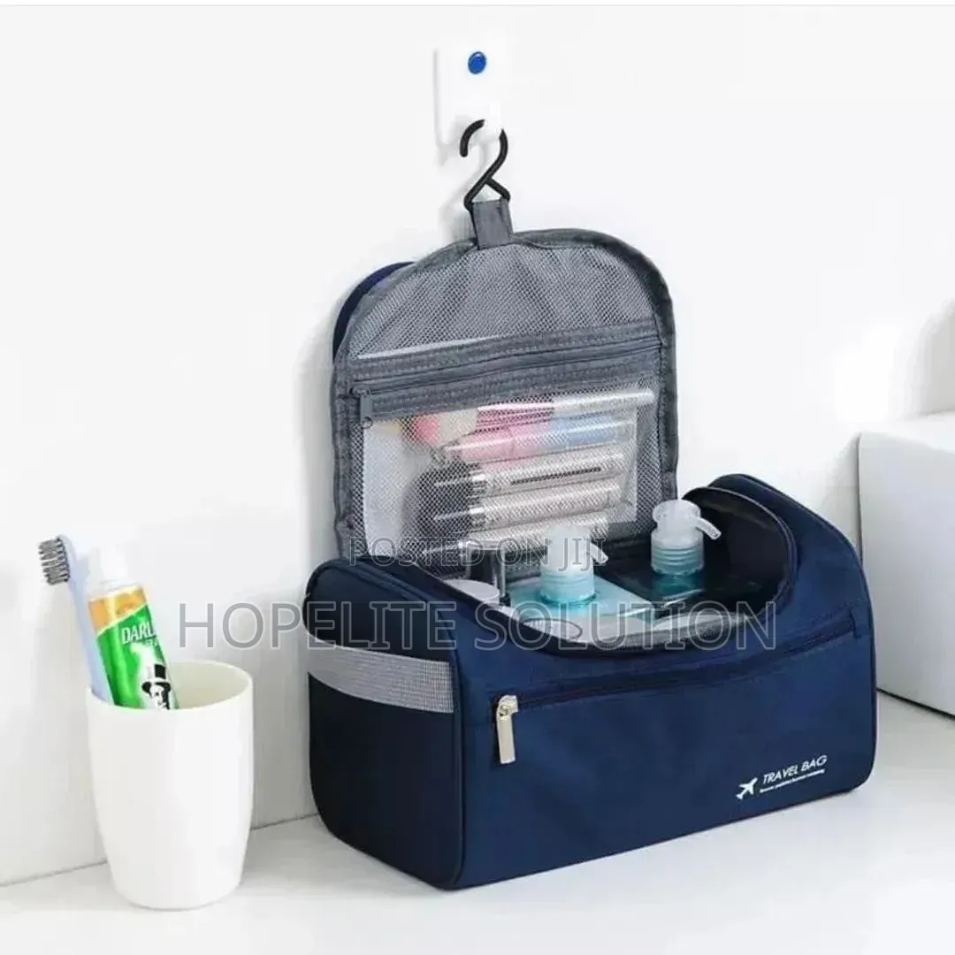 Portable Toiletries Storage /Travel Cosmetic Bag