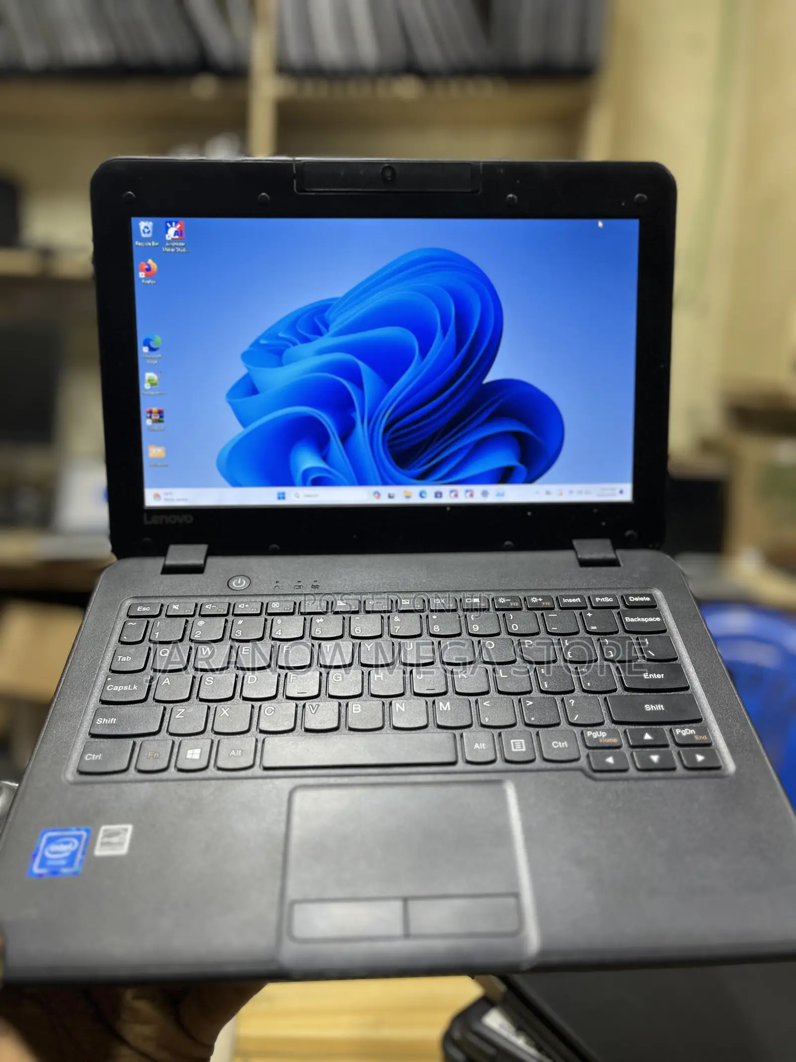 Laptop Lenovo N22 Winbook 4GB Intel HDD+SSD 128GB