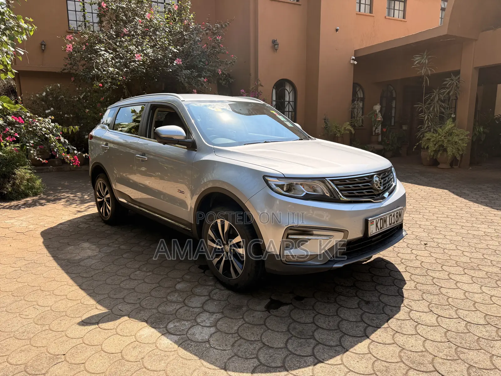 Proton X70 2021 Silver