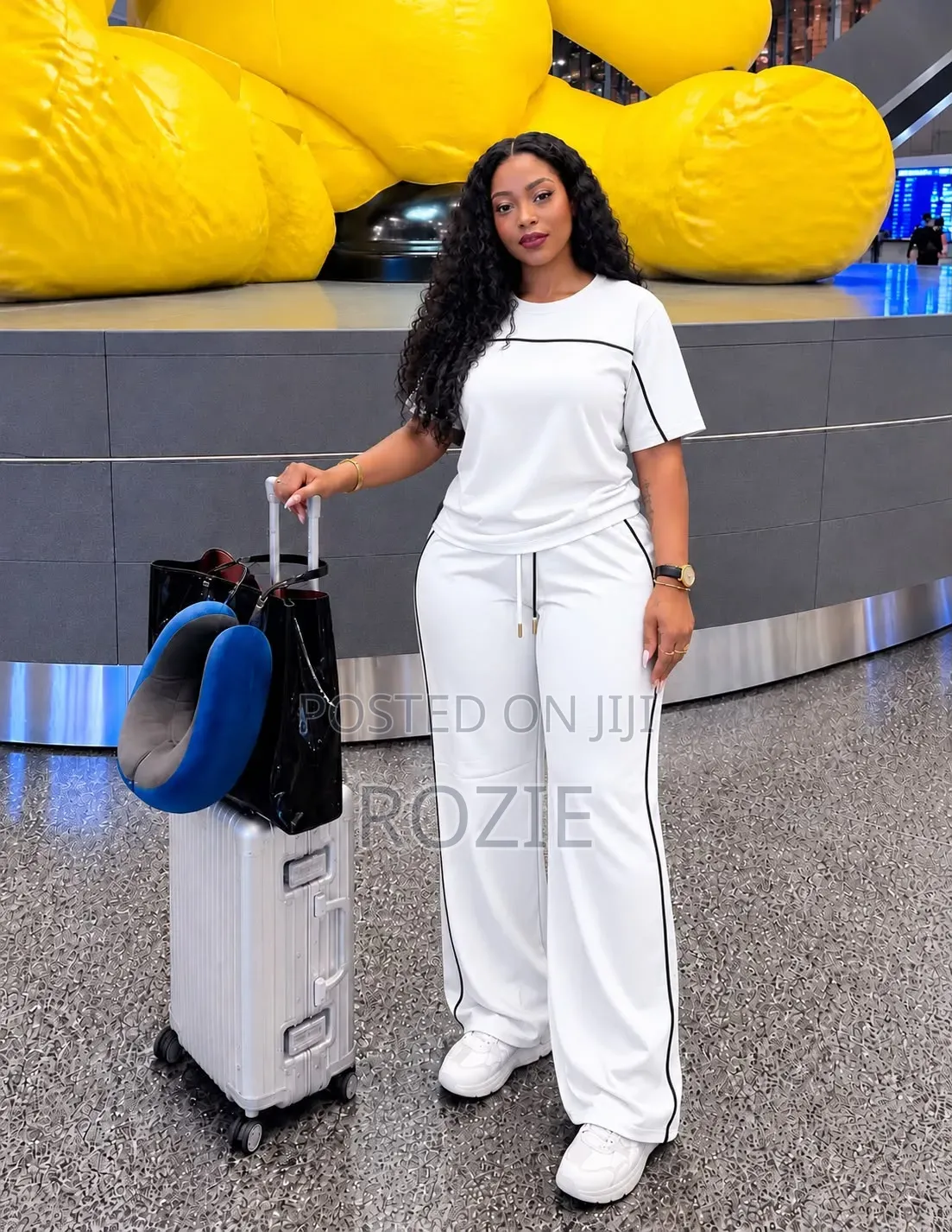 Women’s 2 Piece Set – T-Shirt & Pants Casual Travel Outfit