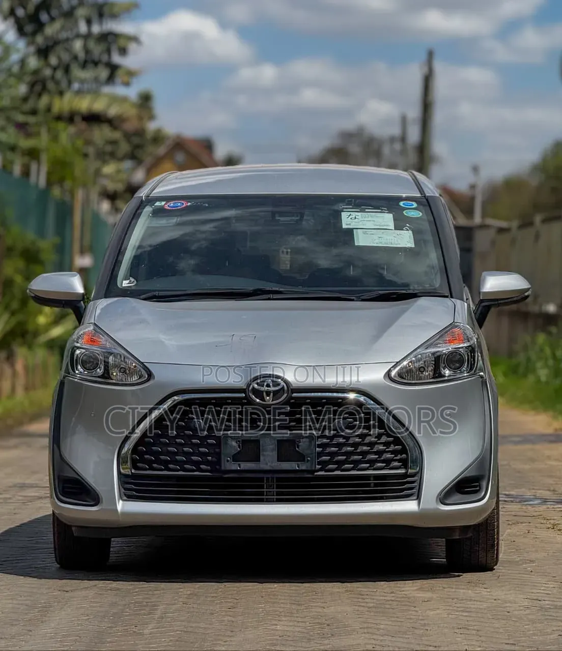 Toyota Sienta 1.5 AWD (6-seater) 2019 Silver