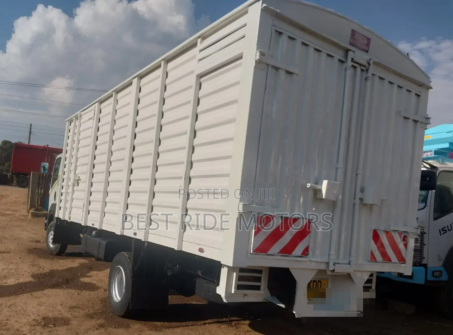 Isuzu FRR Local 2021 White
