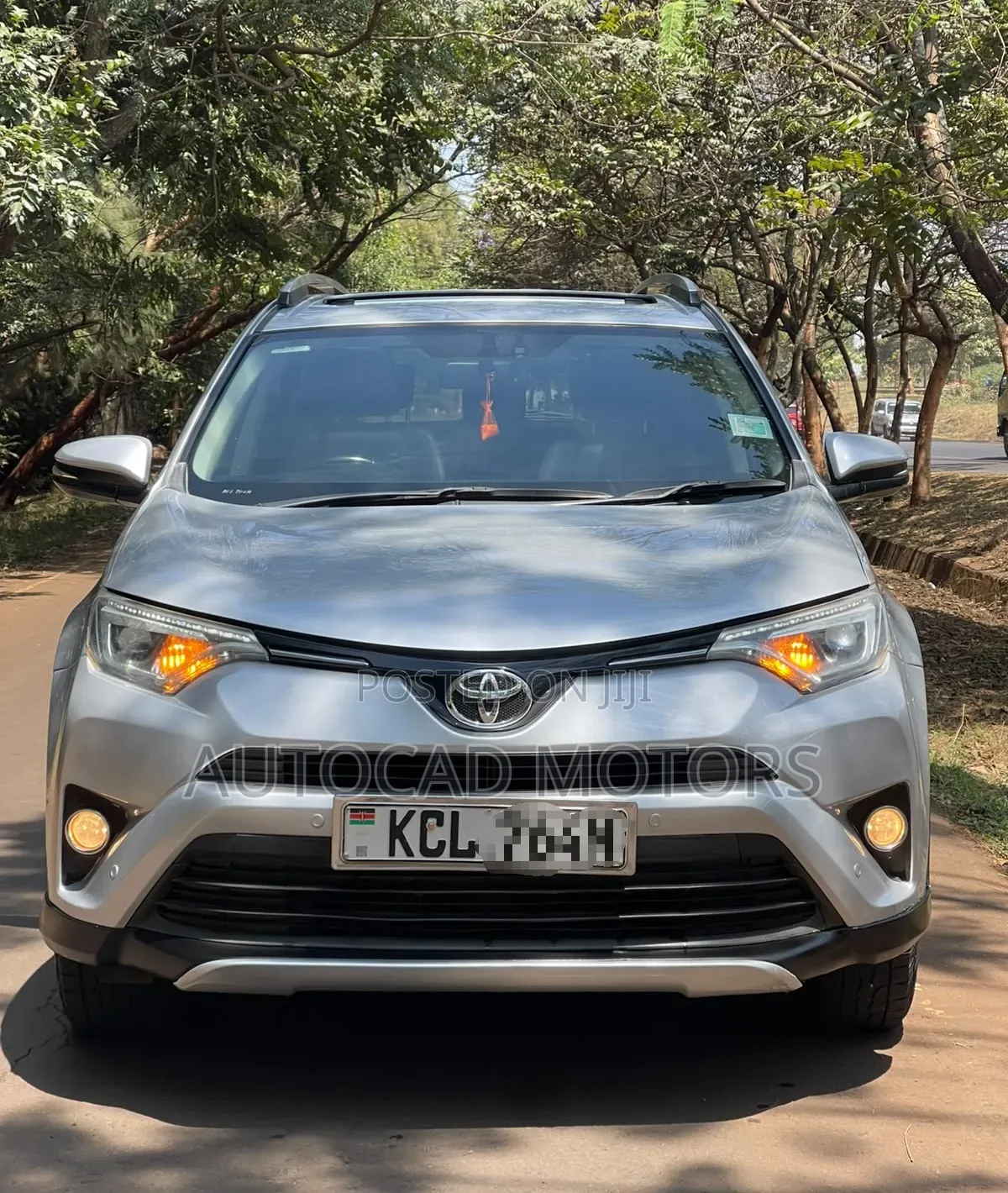 Toyota RAV4 LE AWD (2.5L 4cyl 6A) 2016 Silver