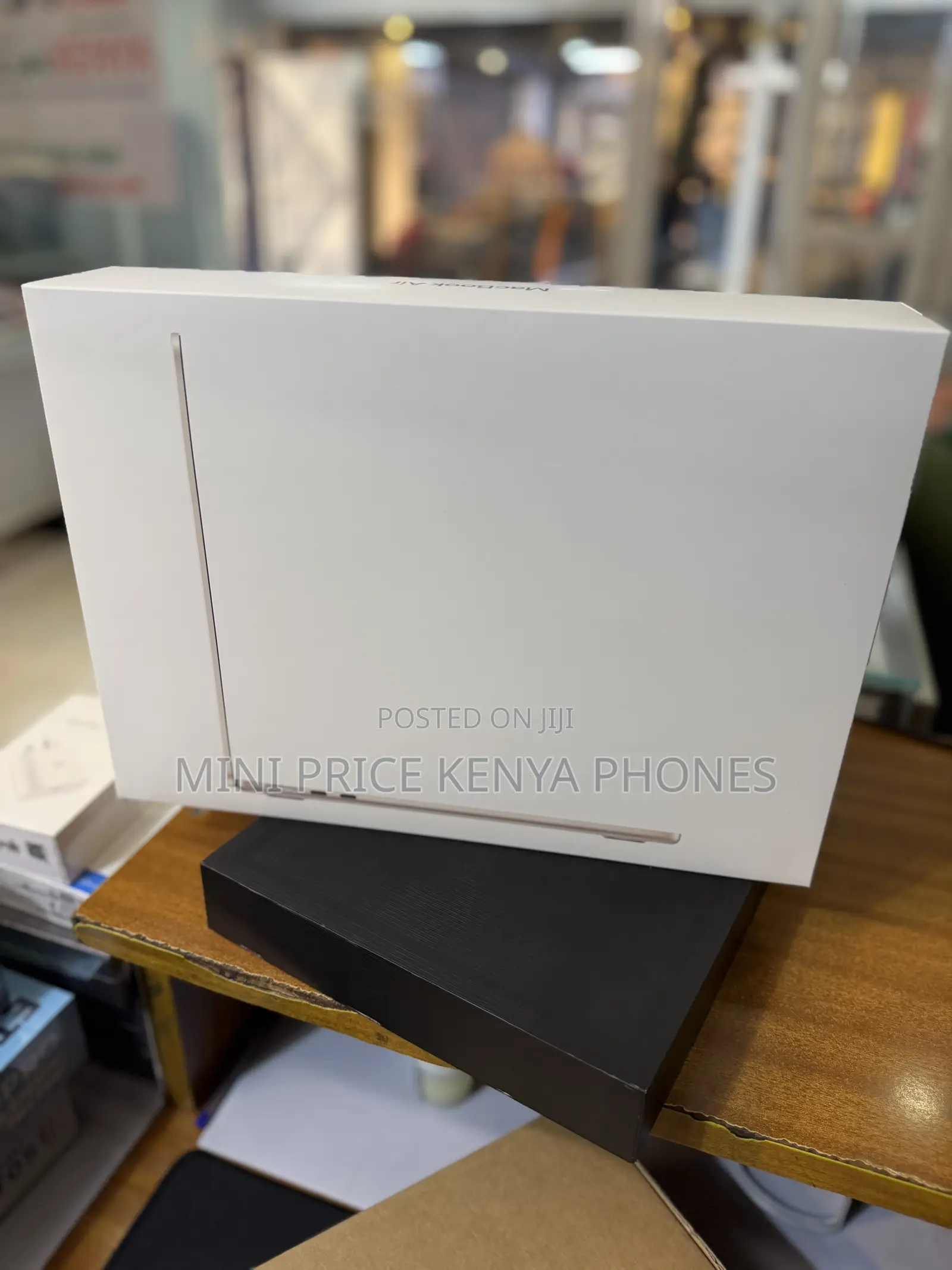 New Laptop Apple MacBook Air 2026 M5 16GB Apple M5 SSD 512GB