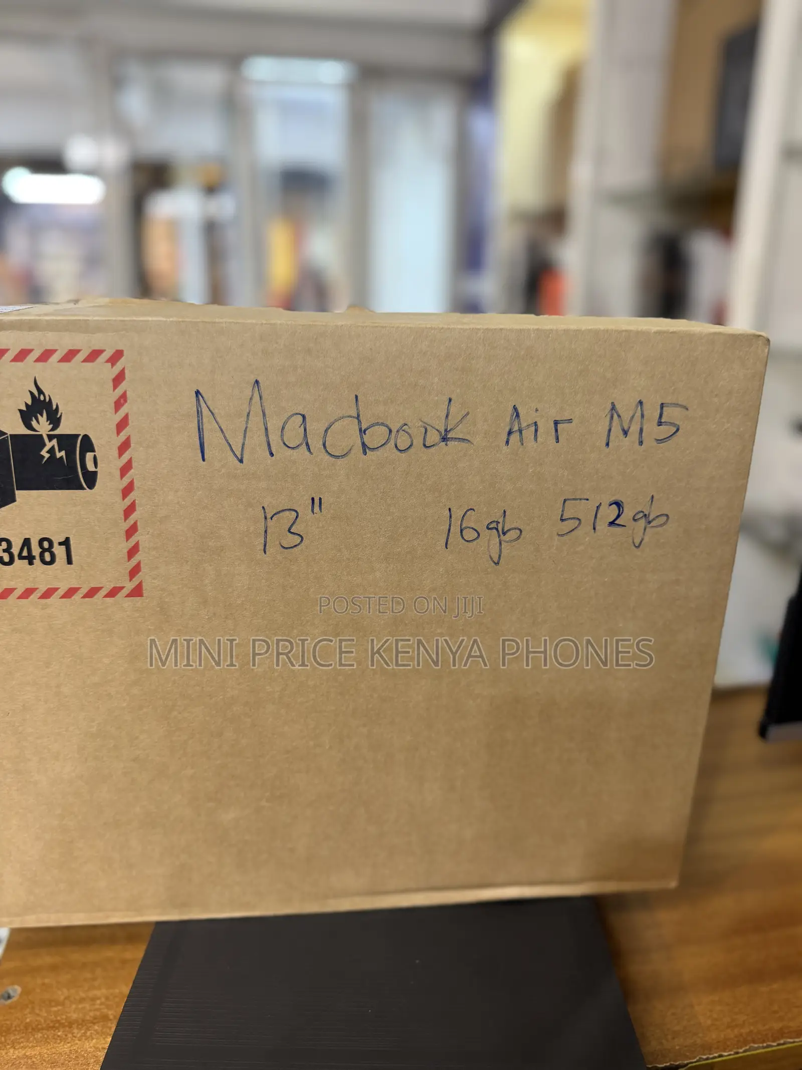 New Laptop Apple MacBook Air 2026 M5 16GB Apple M5 SSD 512GB